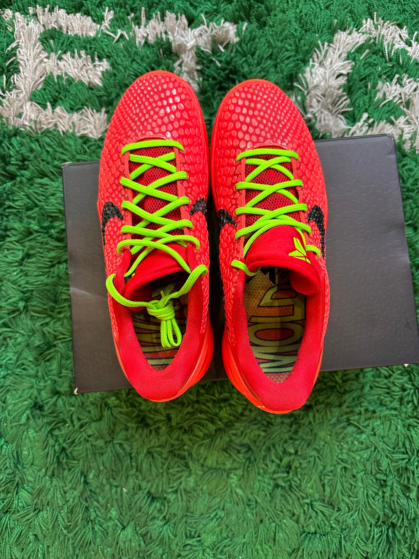 Nike Kobe 6 Protro “Reverse Grinch”