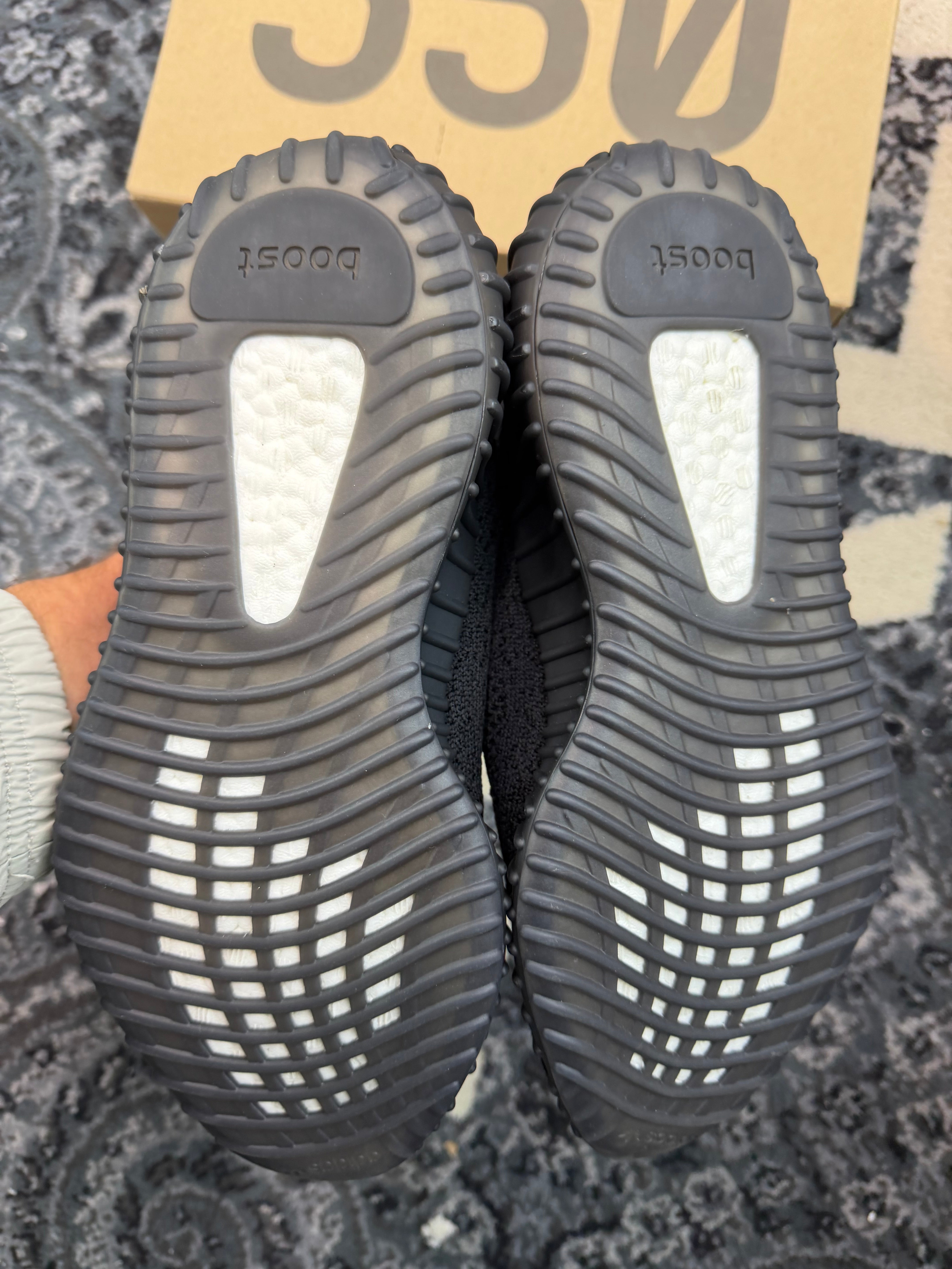 Yeezy 350 “Bred”