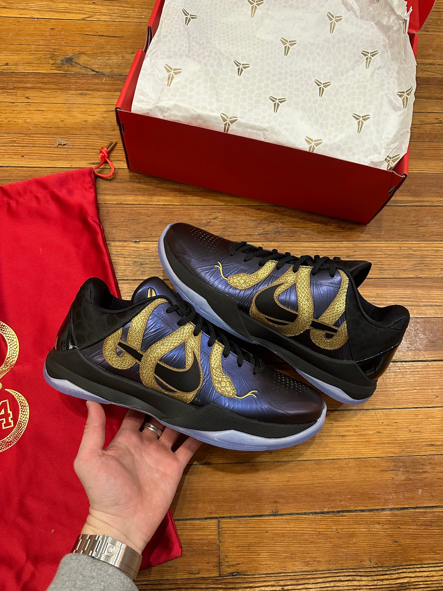 Kobe 5 Protro “Year of the Mamba Eggplant”
