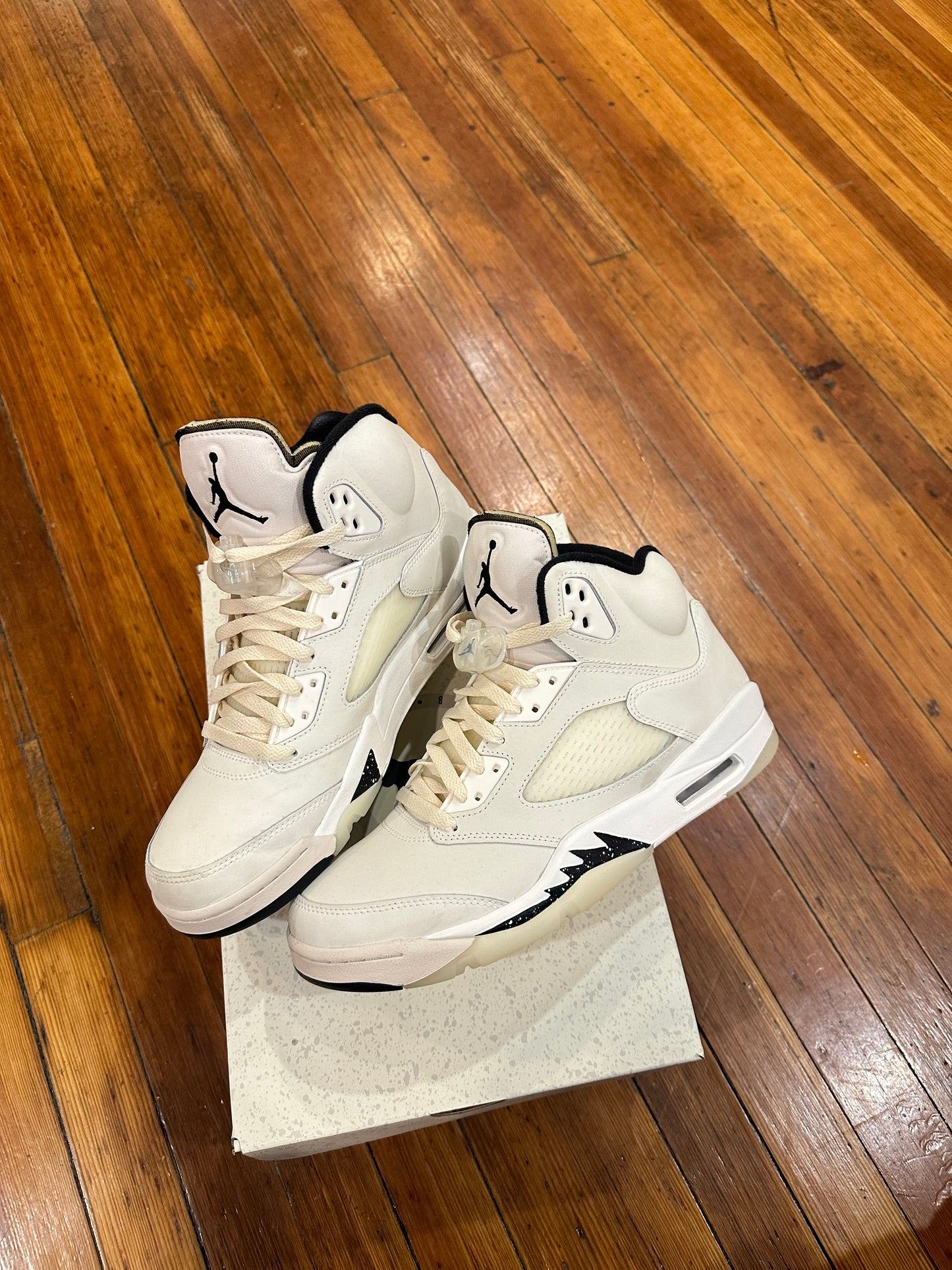 Jordan 5 “Sail”