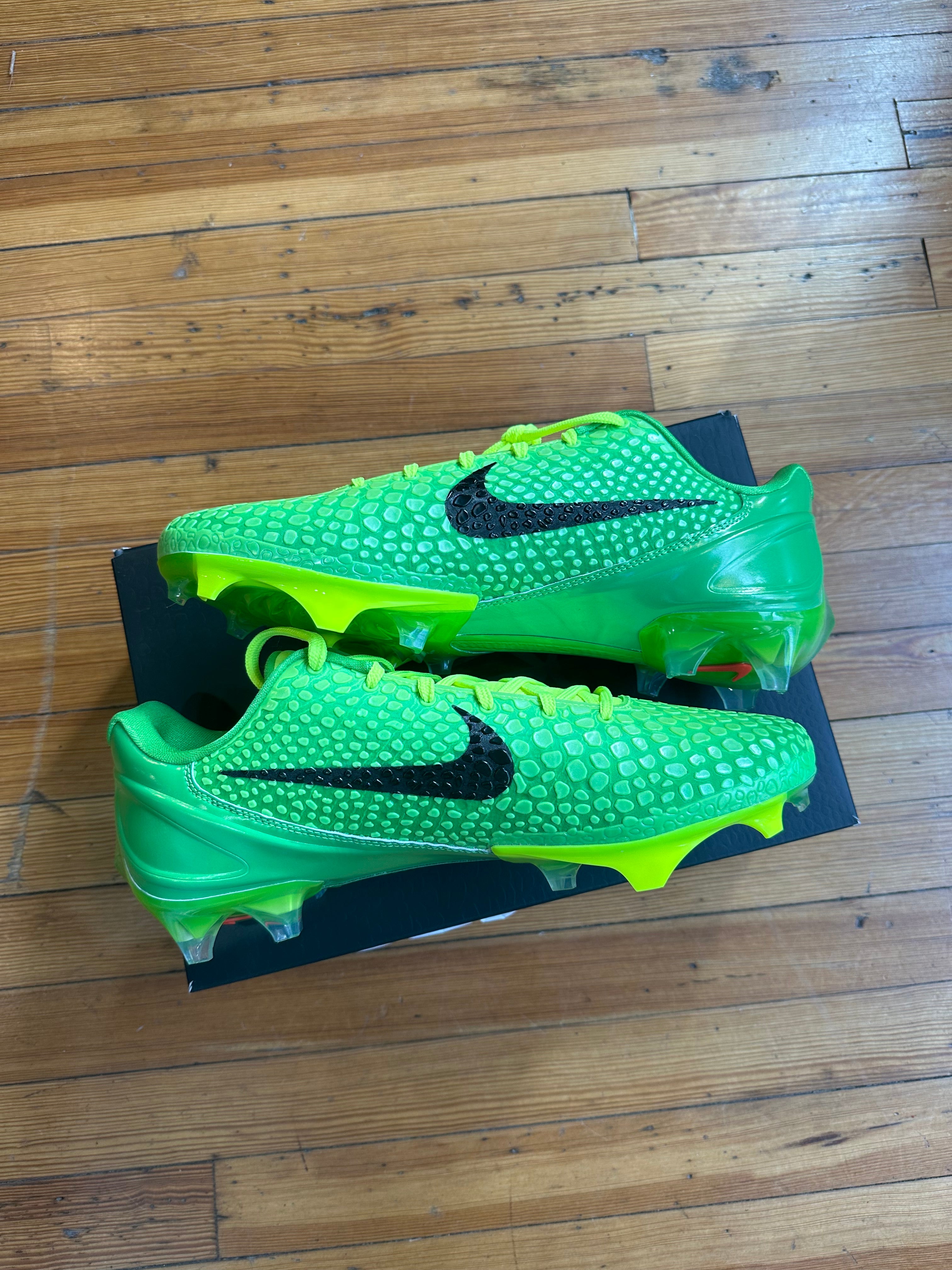 Nike Vapor Edge Kobe 6 “Grinch”