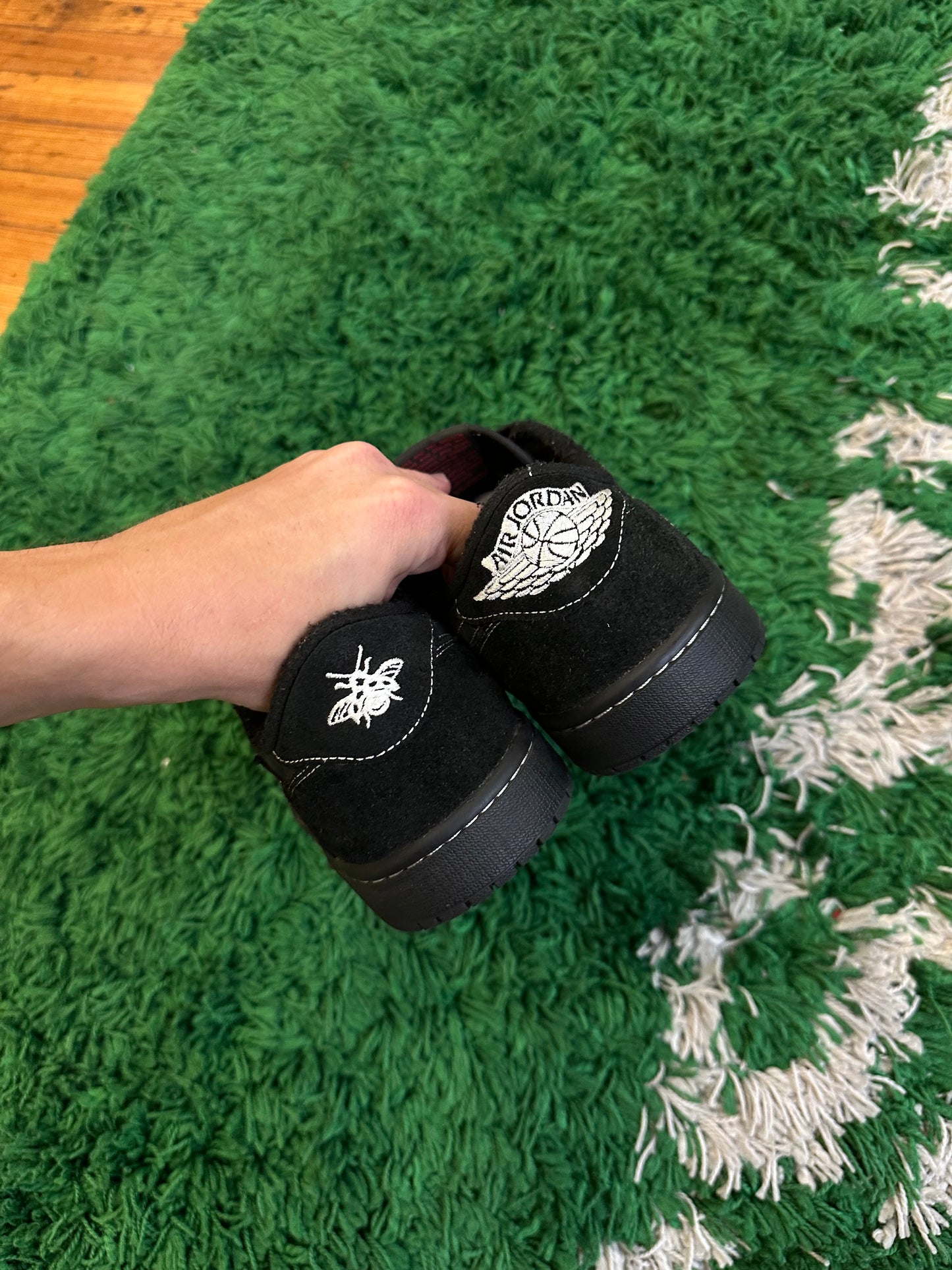 Travis Scott Jordan 1 Low “Phantom”