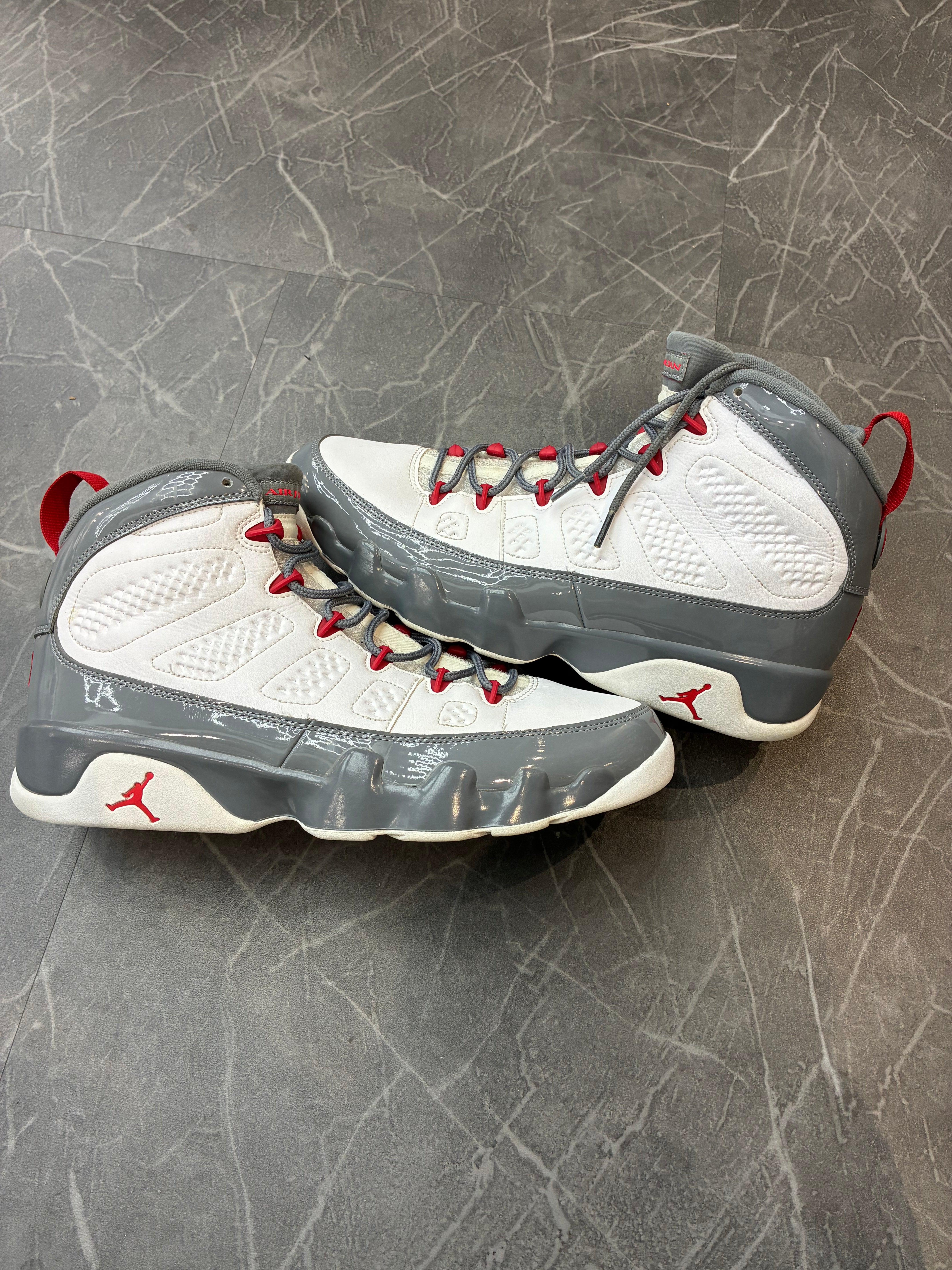 Jordan 9 “Fire Red”