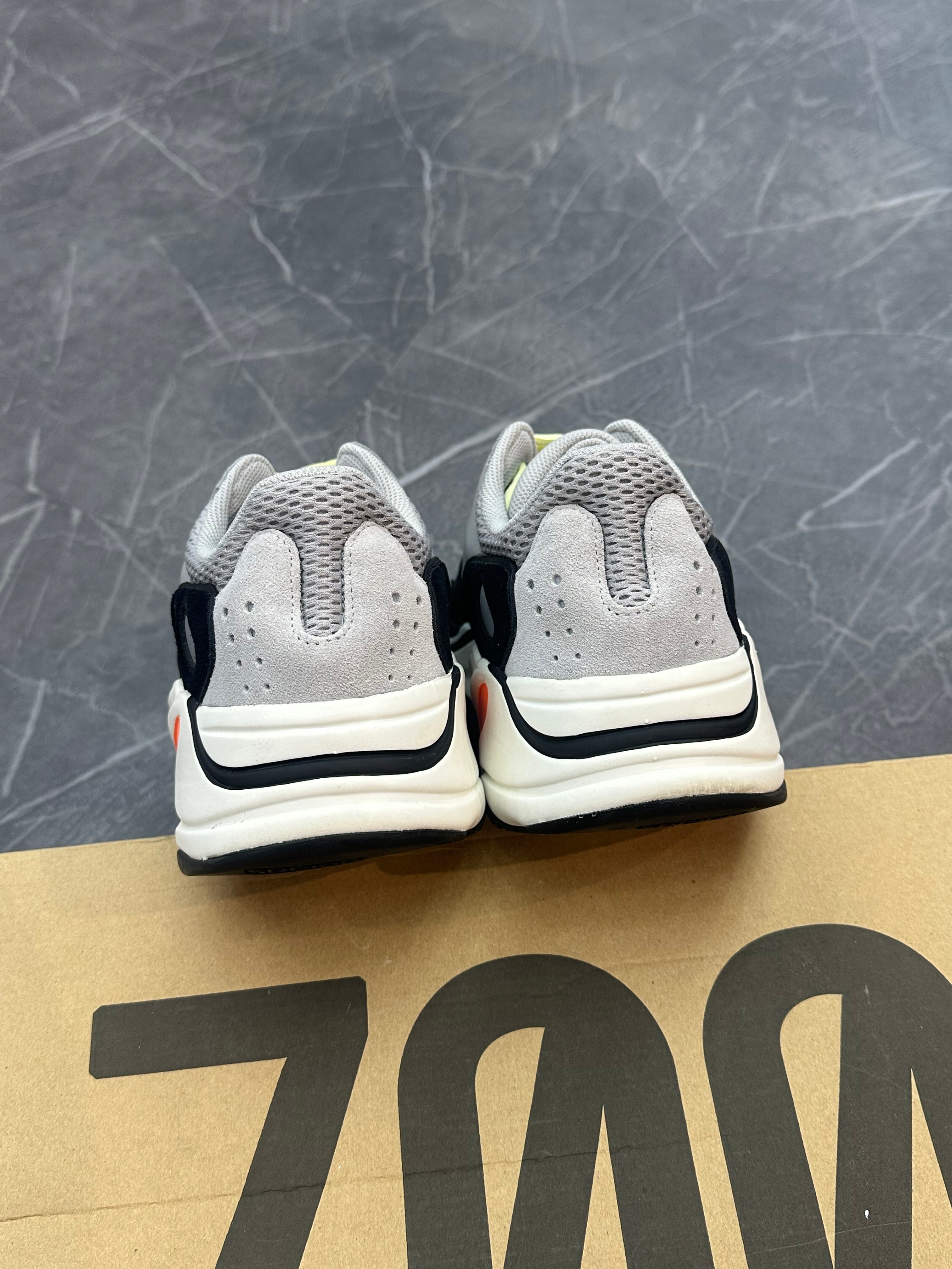 Yeezy 700 “Wave Runner”