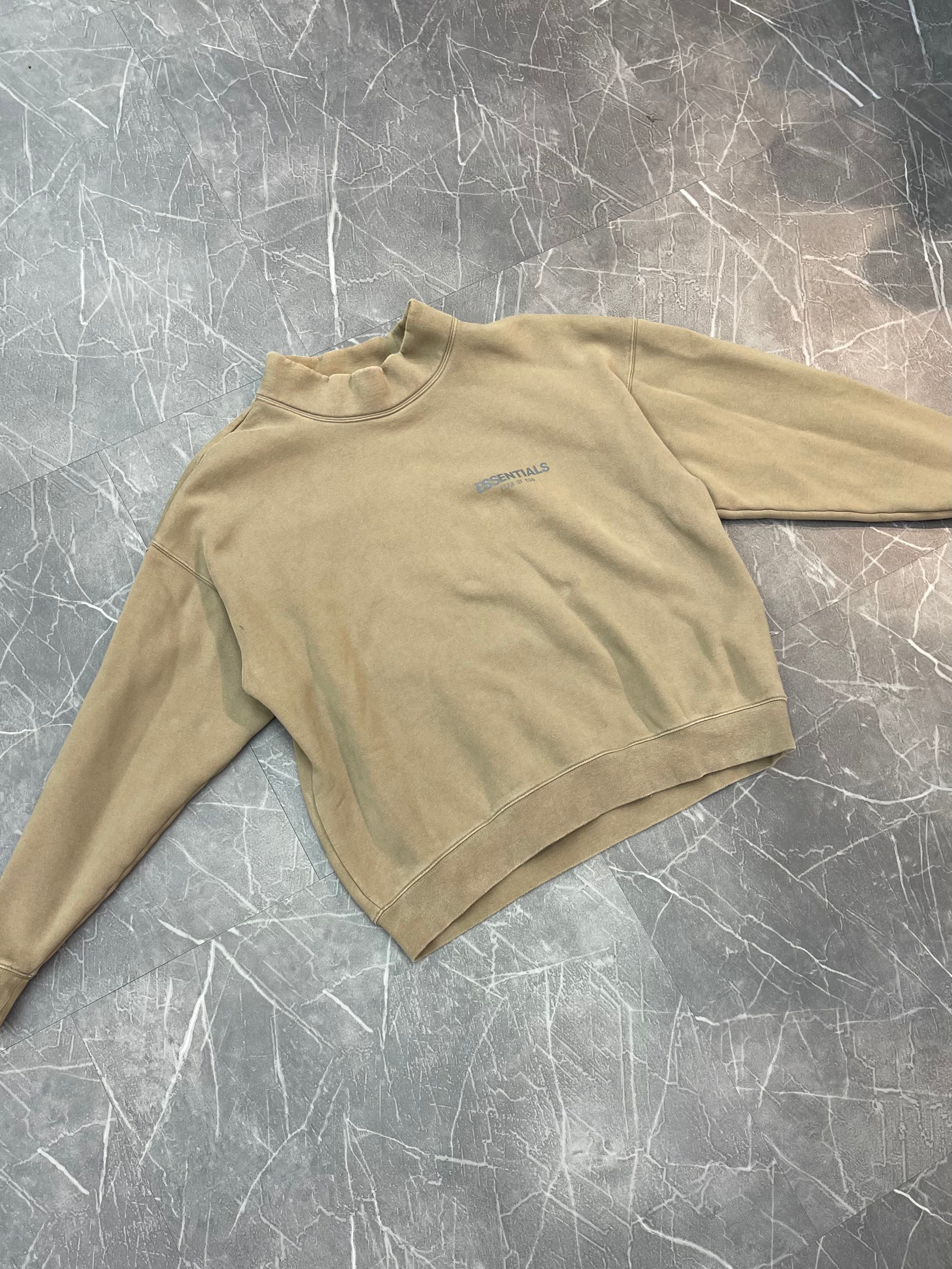 Essentials Mockneck Pullover Oak
