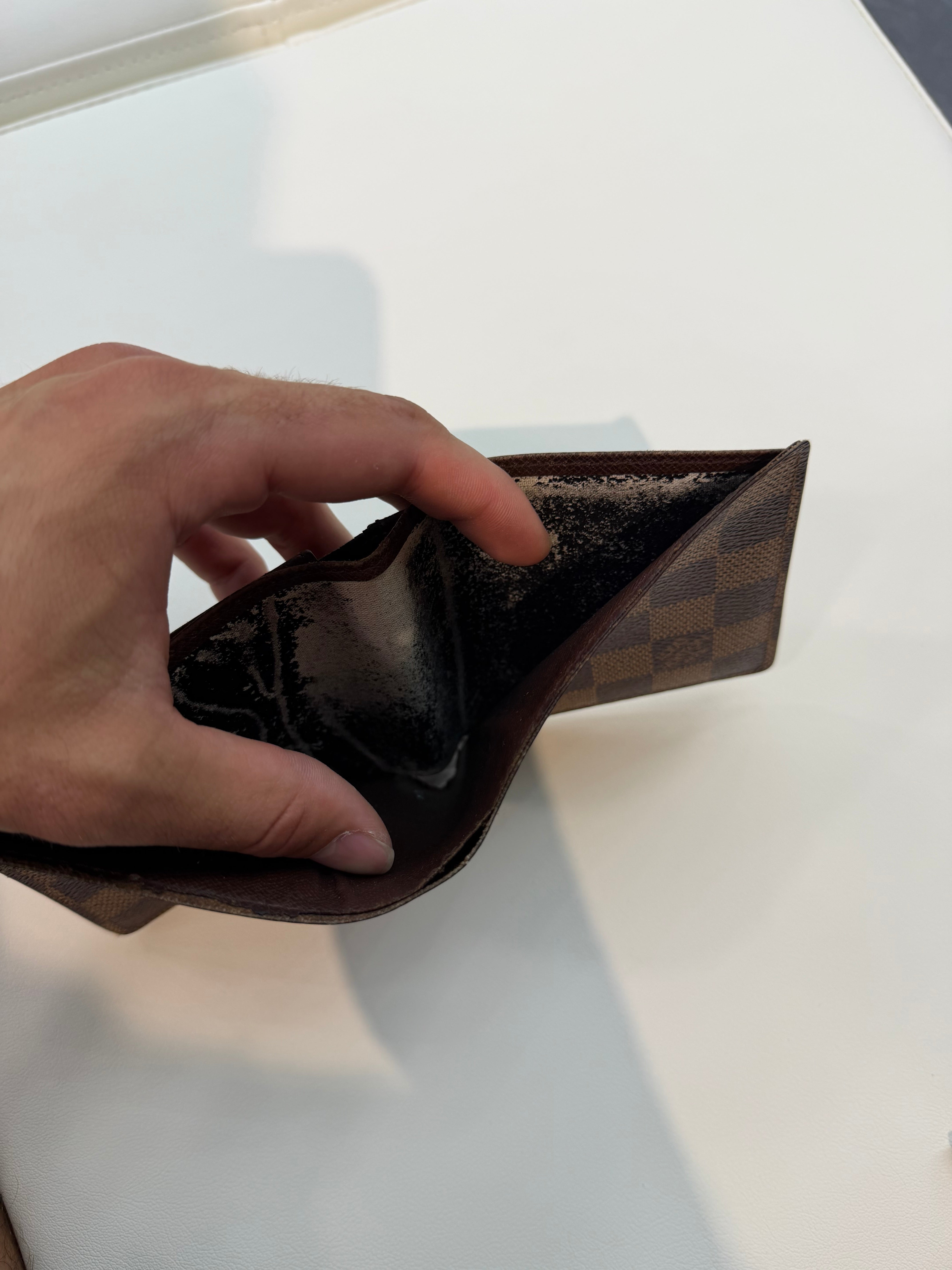 Louis Vuitton Monogram “Wallet”
