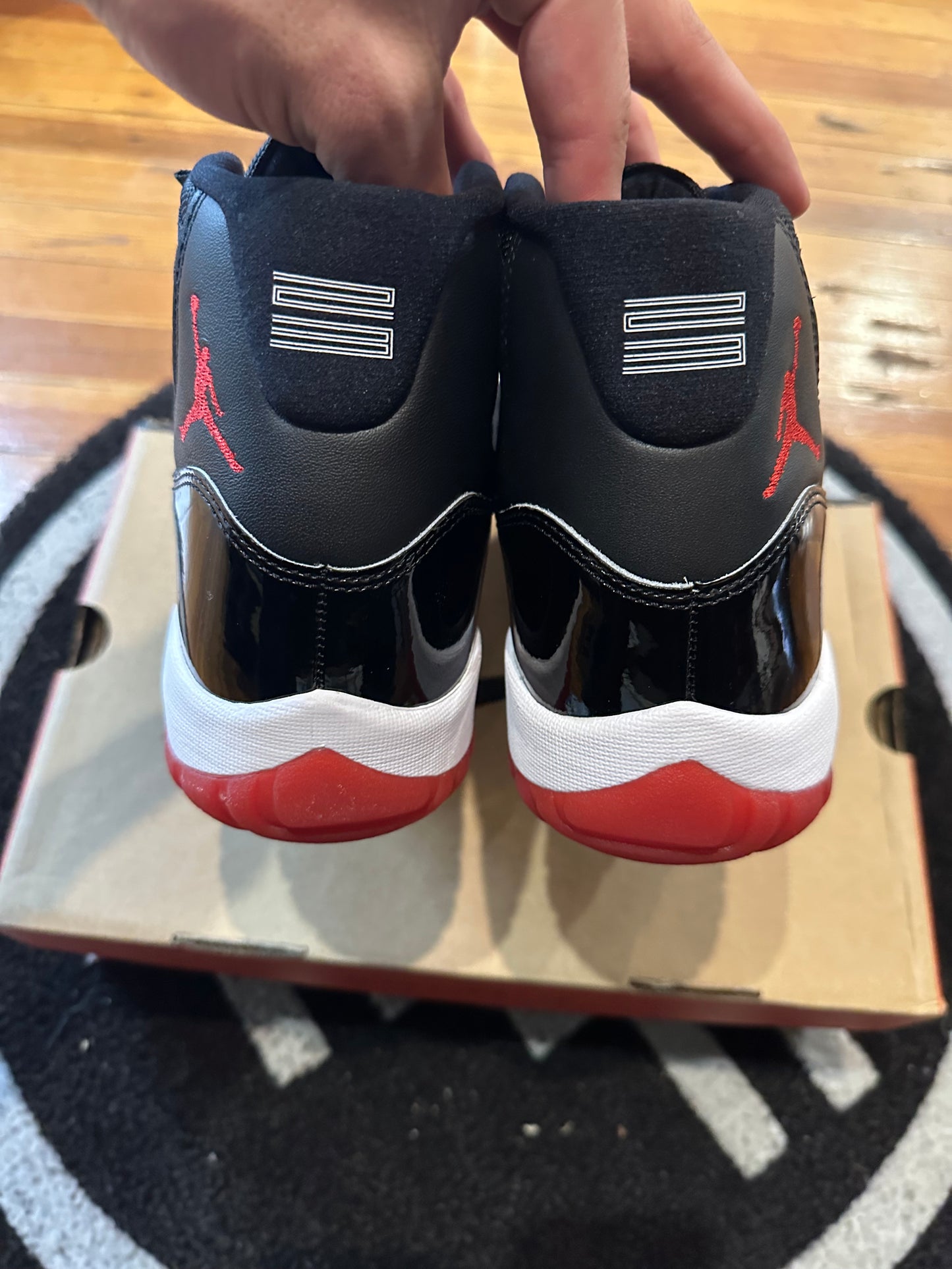 Jordan 11 “Bred”