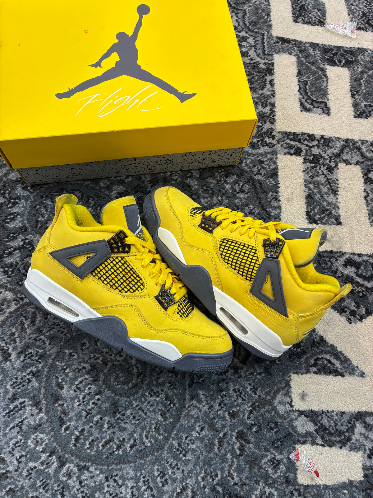 Jordan 4 “Lightning”
