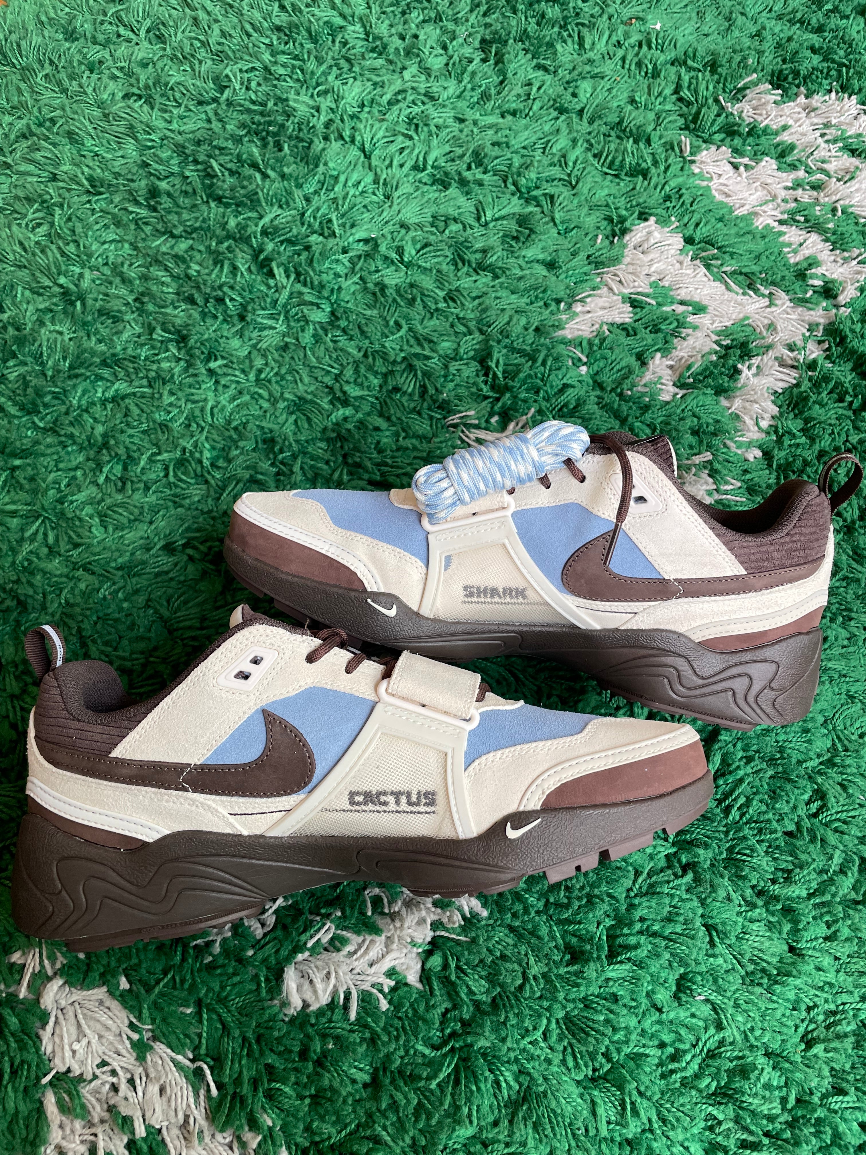 Nike Zoom x Travis Scott Field Jaxx “Leche Blue”