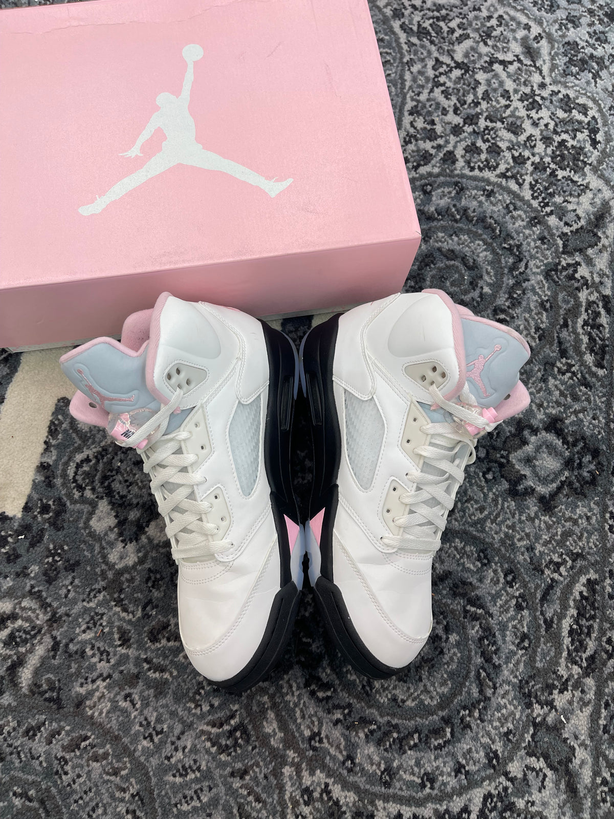 Jordan 5 “Medium Soft Pink”