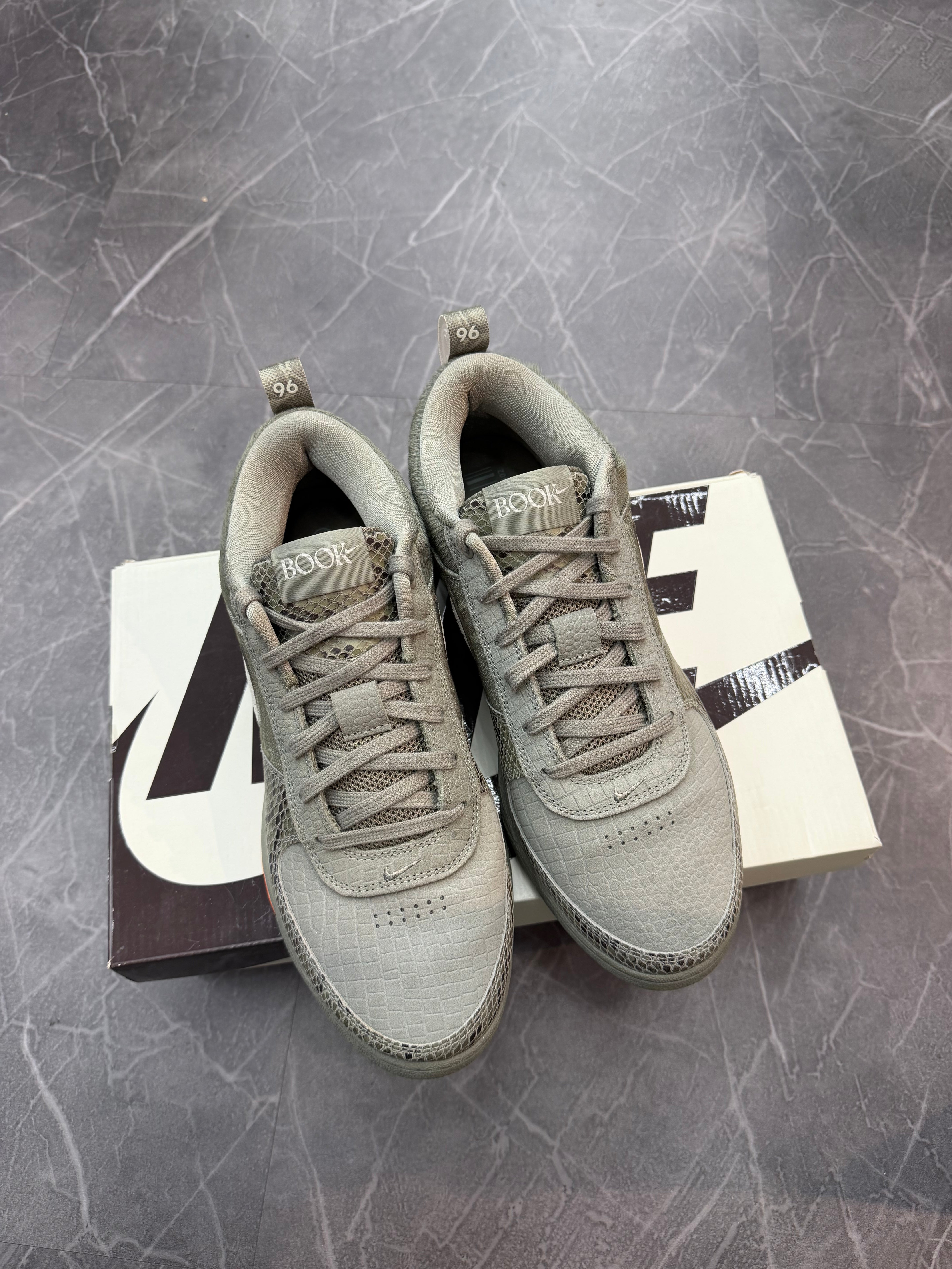 Nike Book 1 Premium Hike