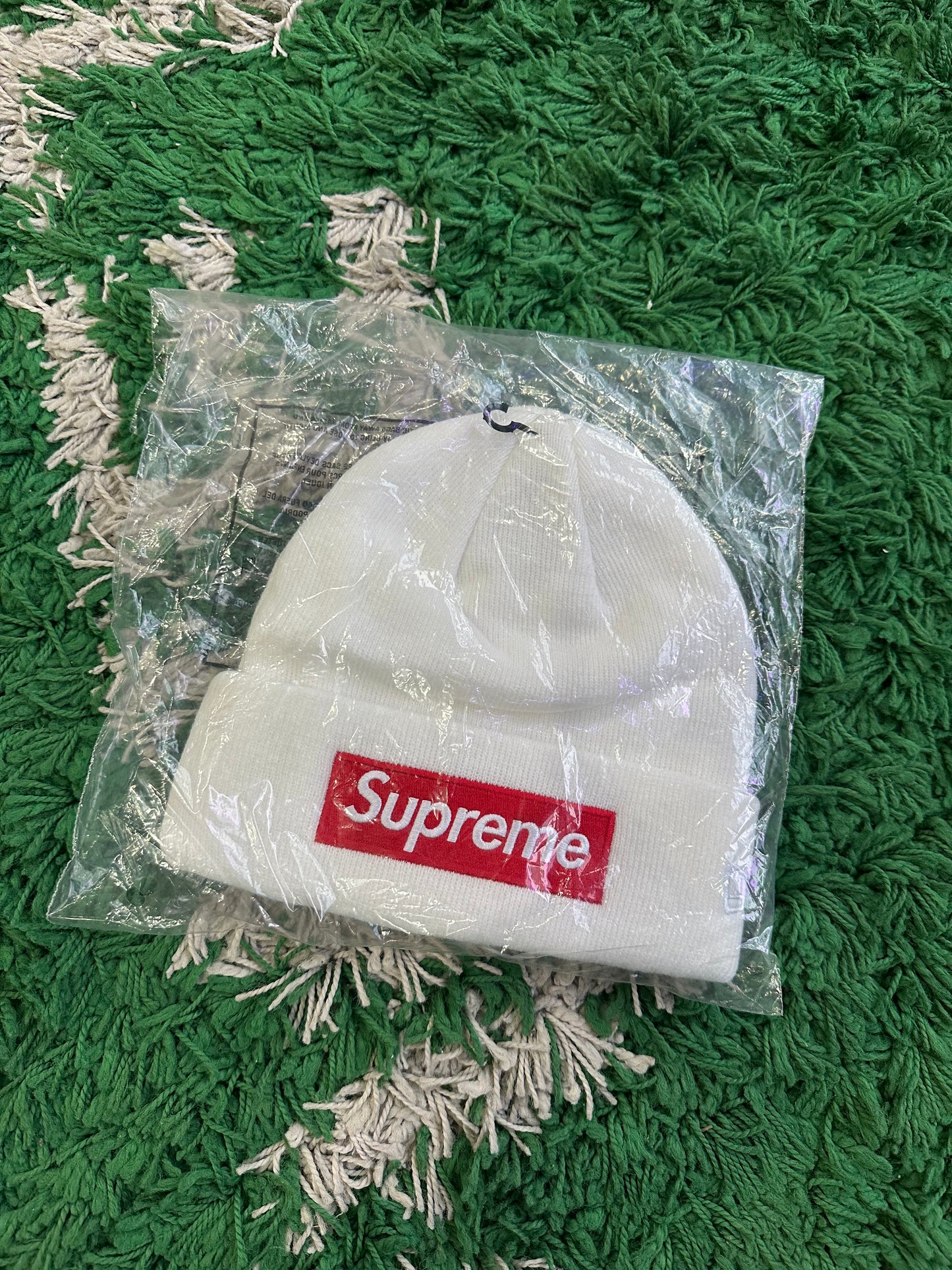 Supreme Beanie Box Logo “White Red”