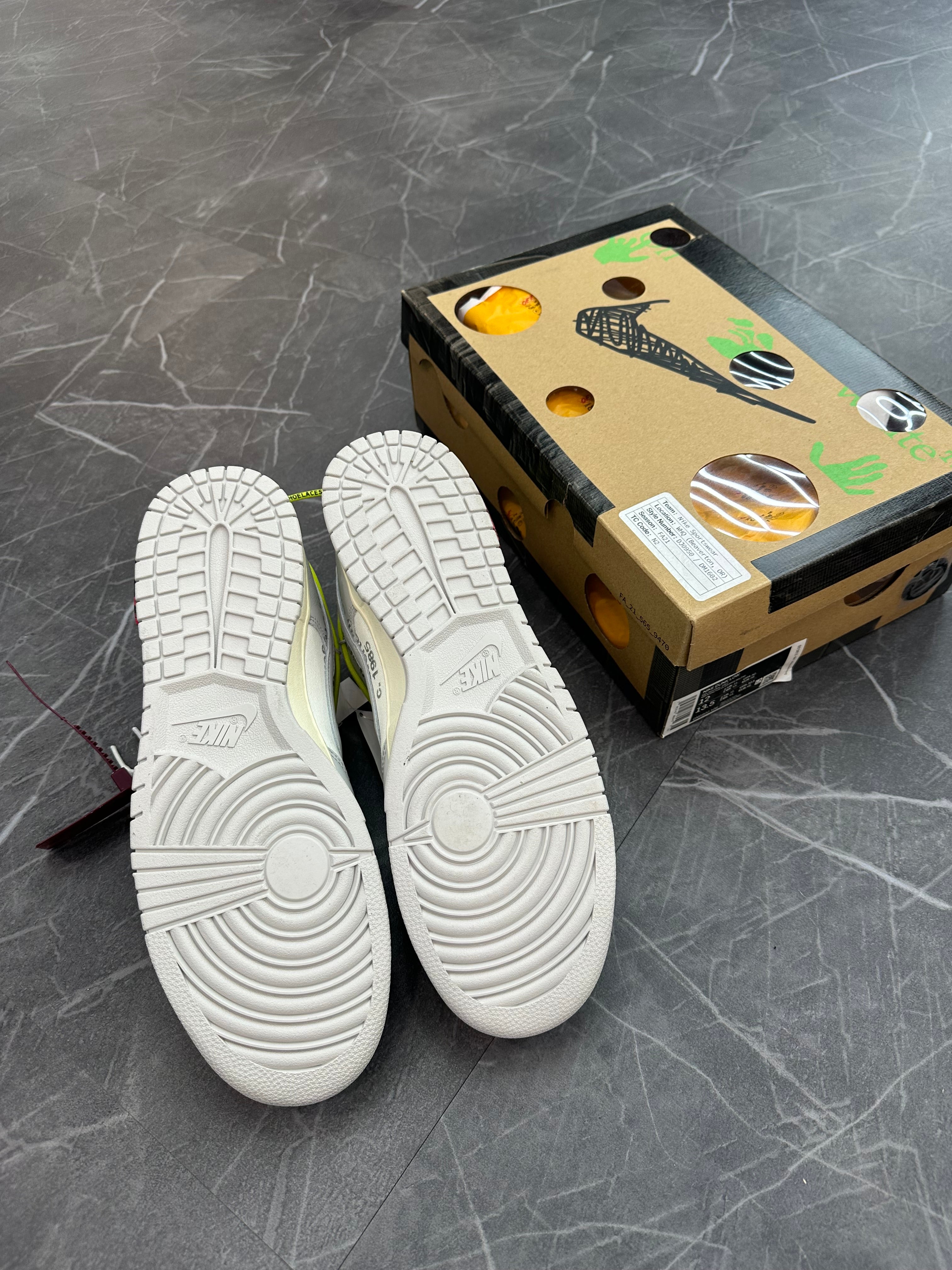 Nike Off-White Lot Dunk “Lot 8”