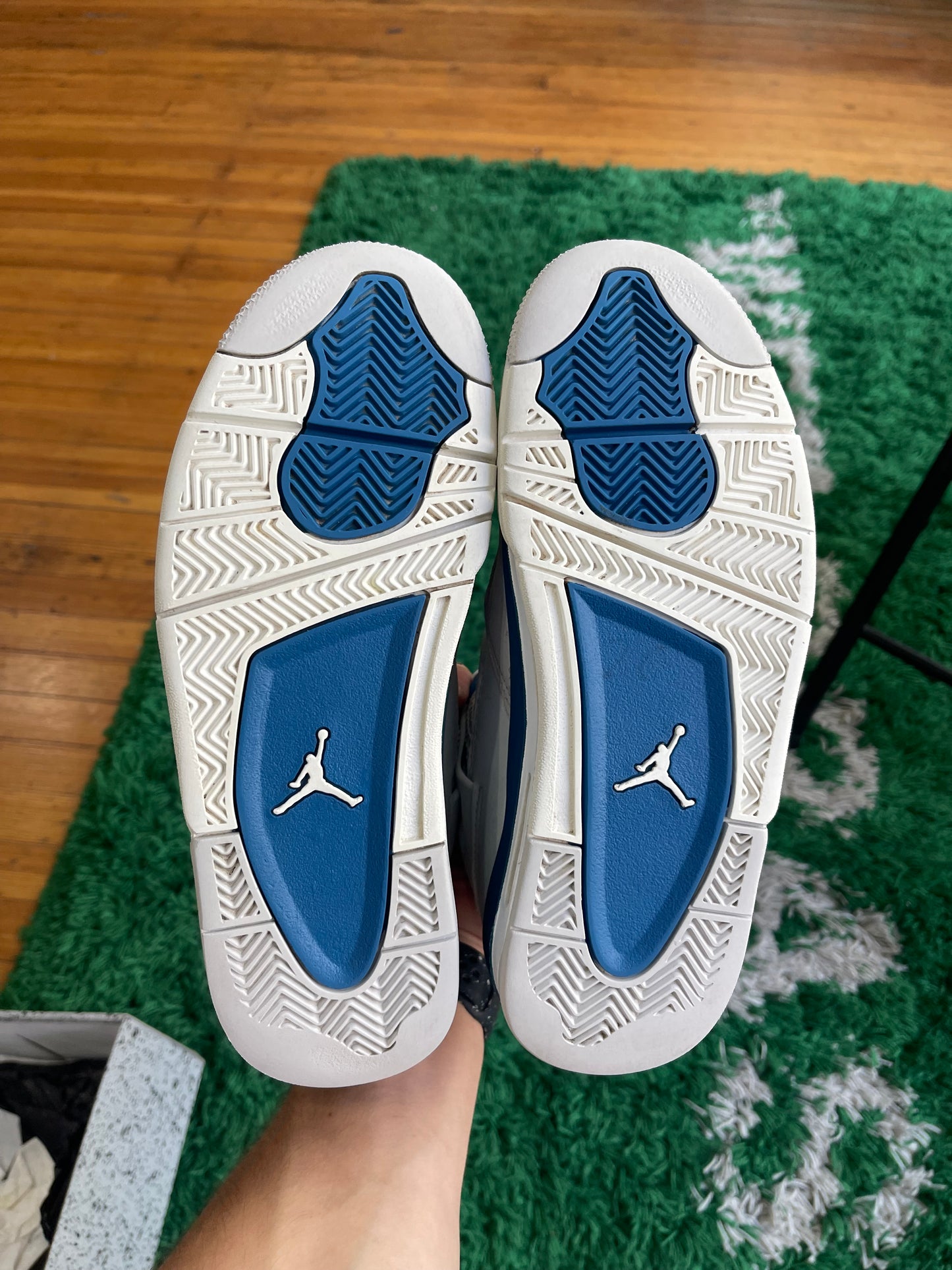 Jordan 4 “Military Blue” (GS)