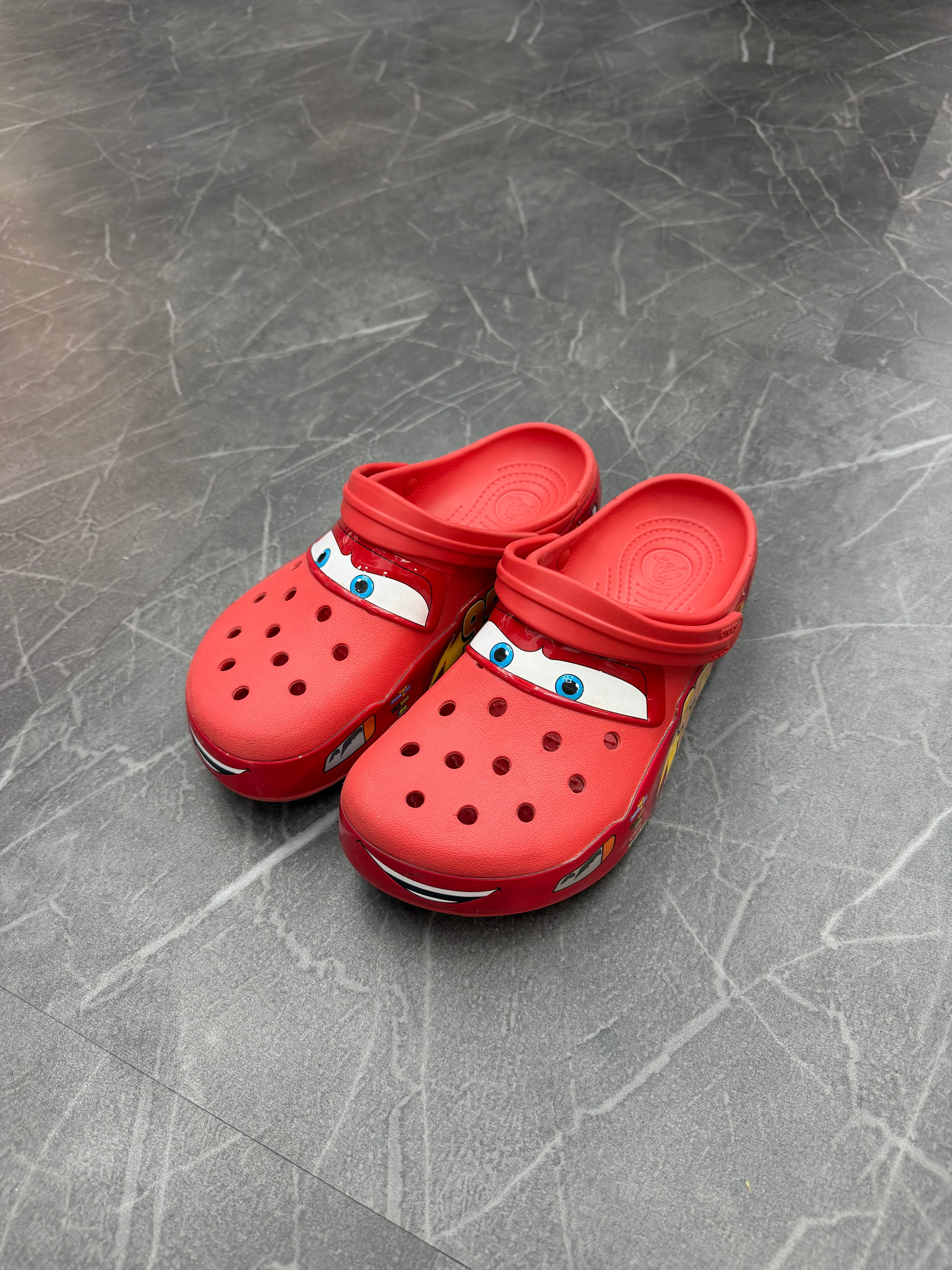 Crocs “Lightning McQueen”