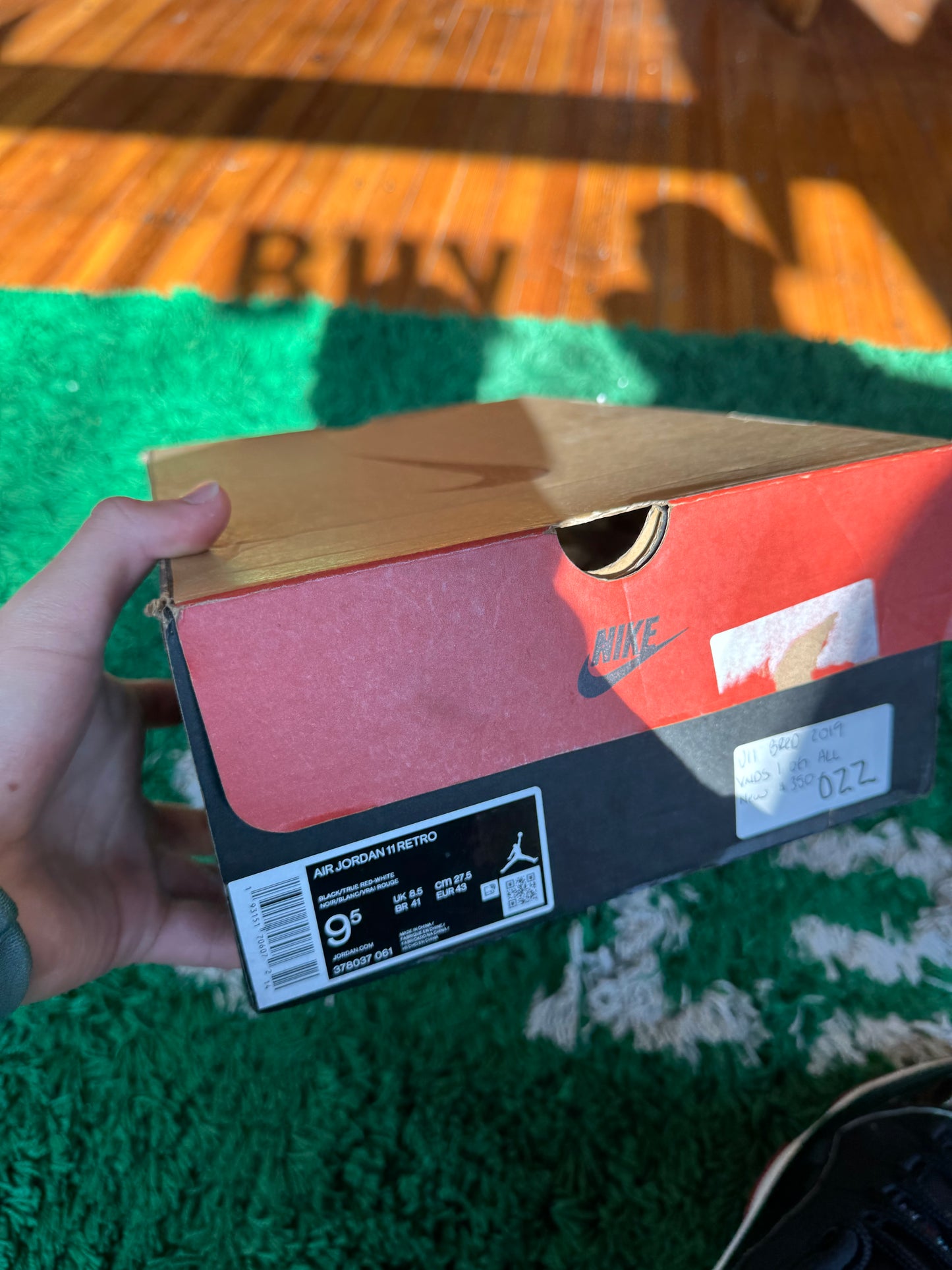 Jordan 11 “Bred”