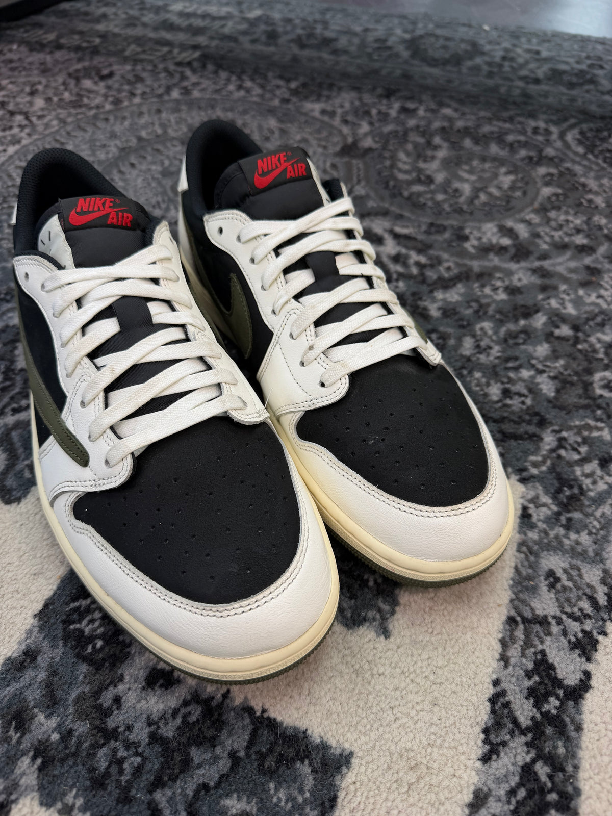 Jordan 1 Low x Travis Scott “Olive”
