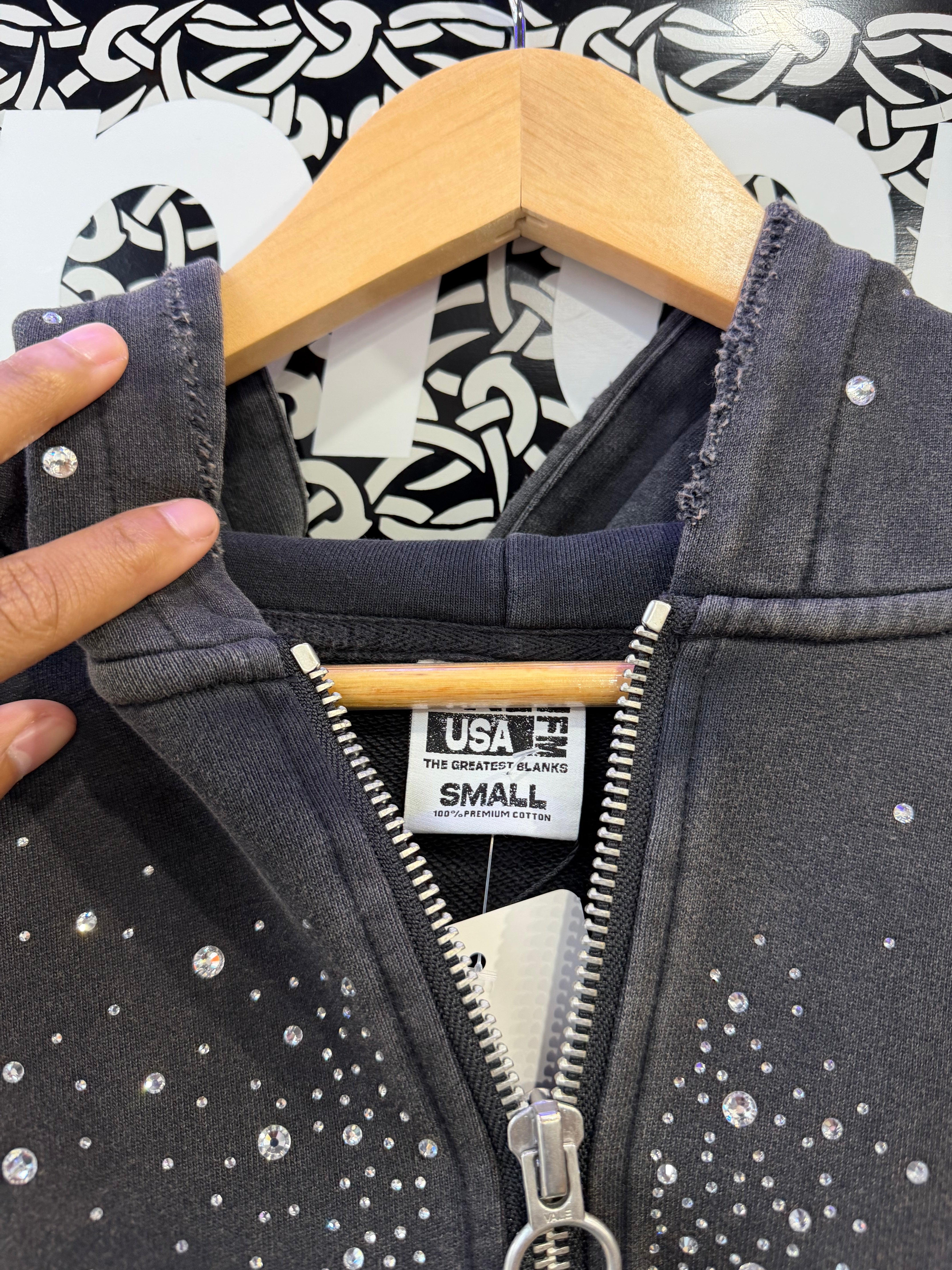 Vale Forever Zip-Up “Pluto”