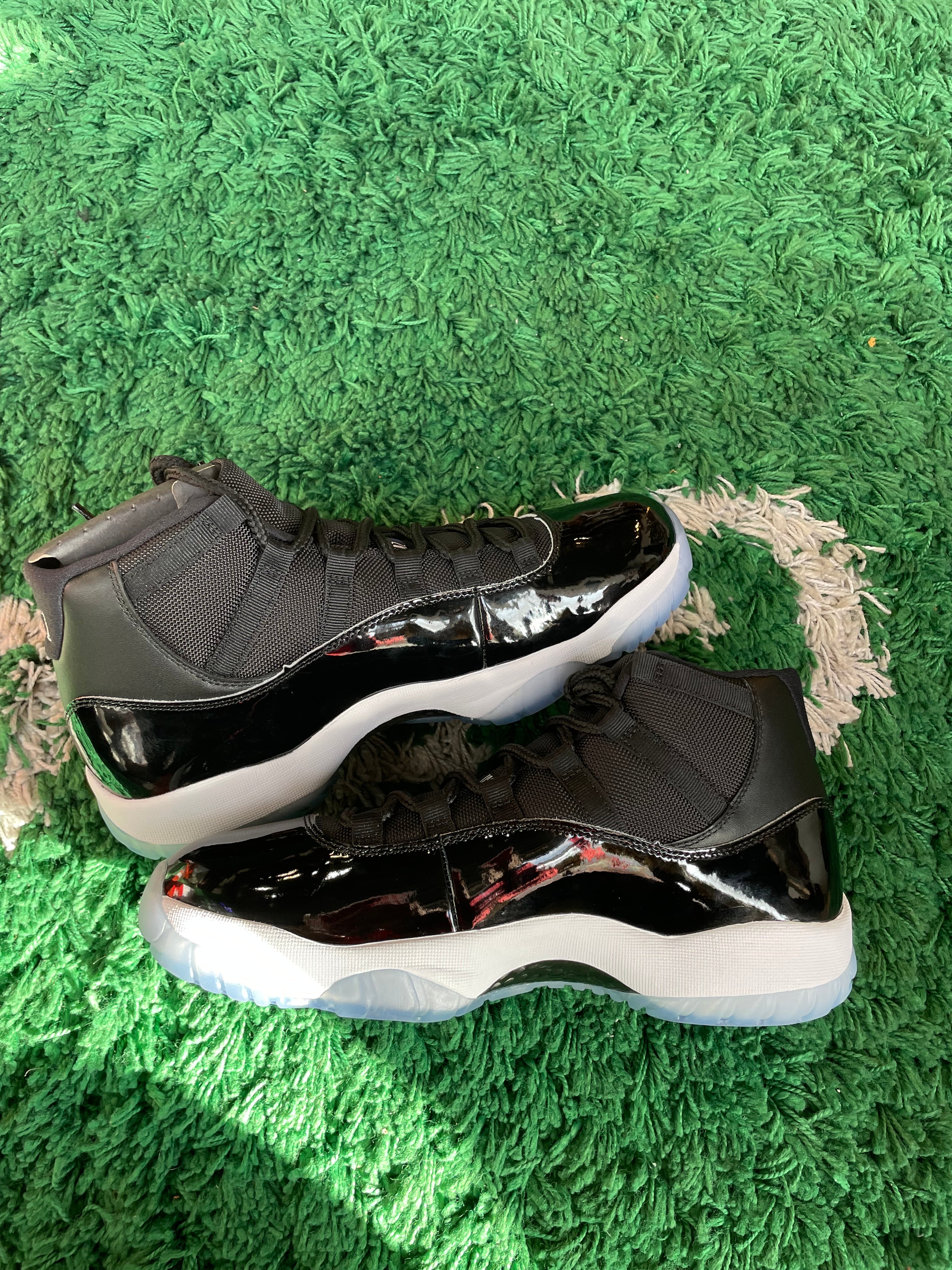 Jordan 11 “Space Jam” (2018)