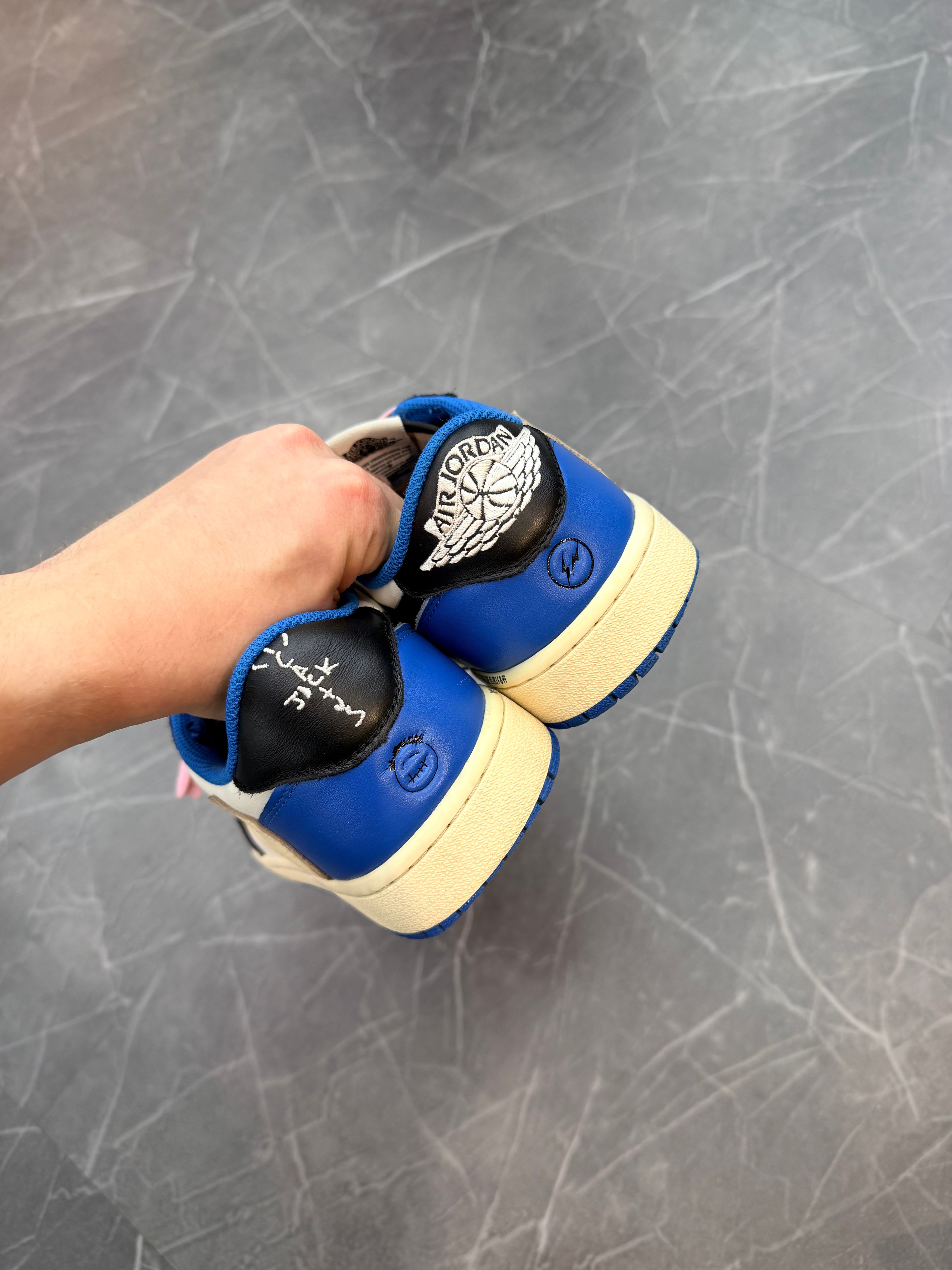 Travis Scott Jordan 1 Low “Fragment”