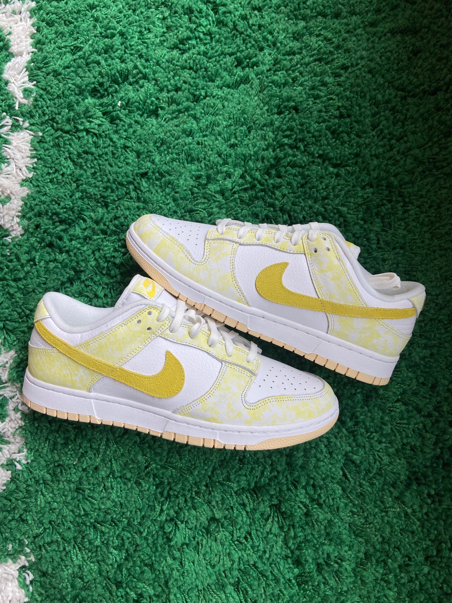 Nike Dunk Low “Yellow Strike”