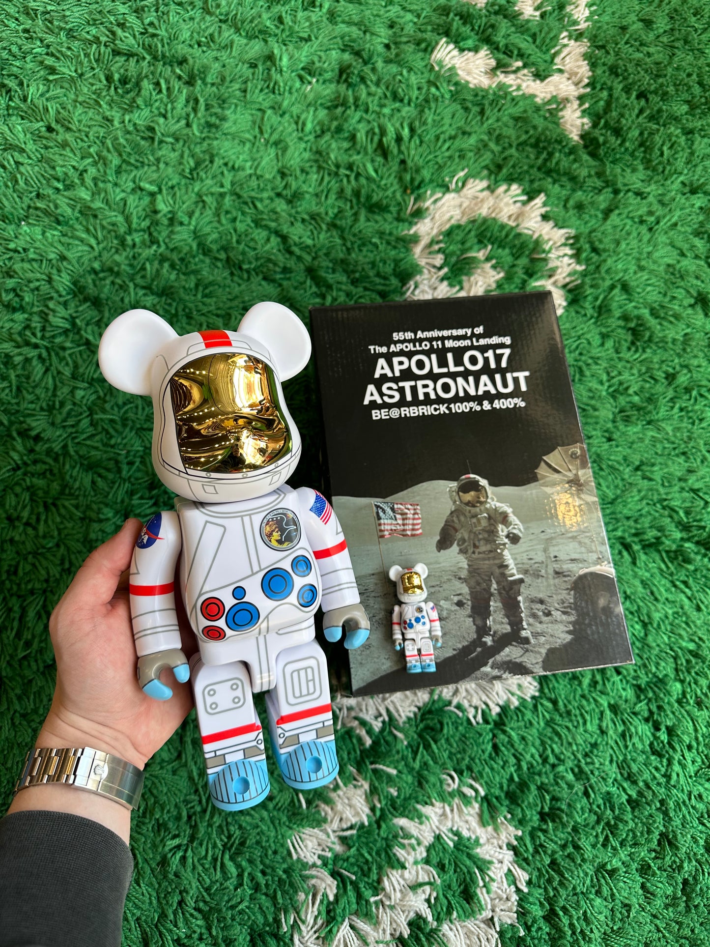 BearBrick 400% & 100% “Apollo 17”