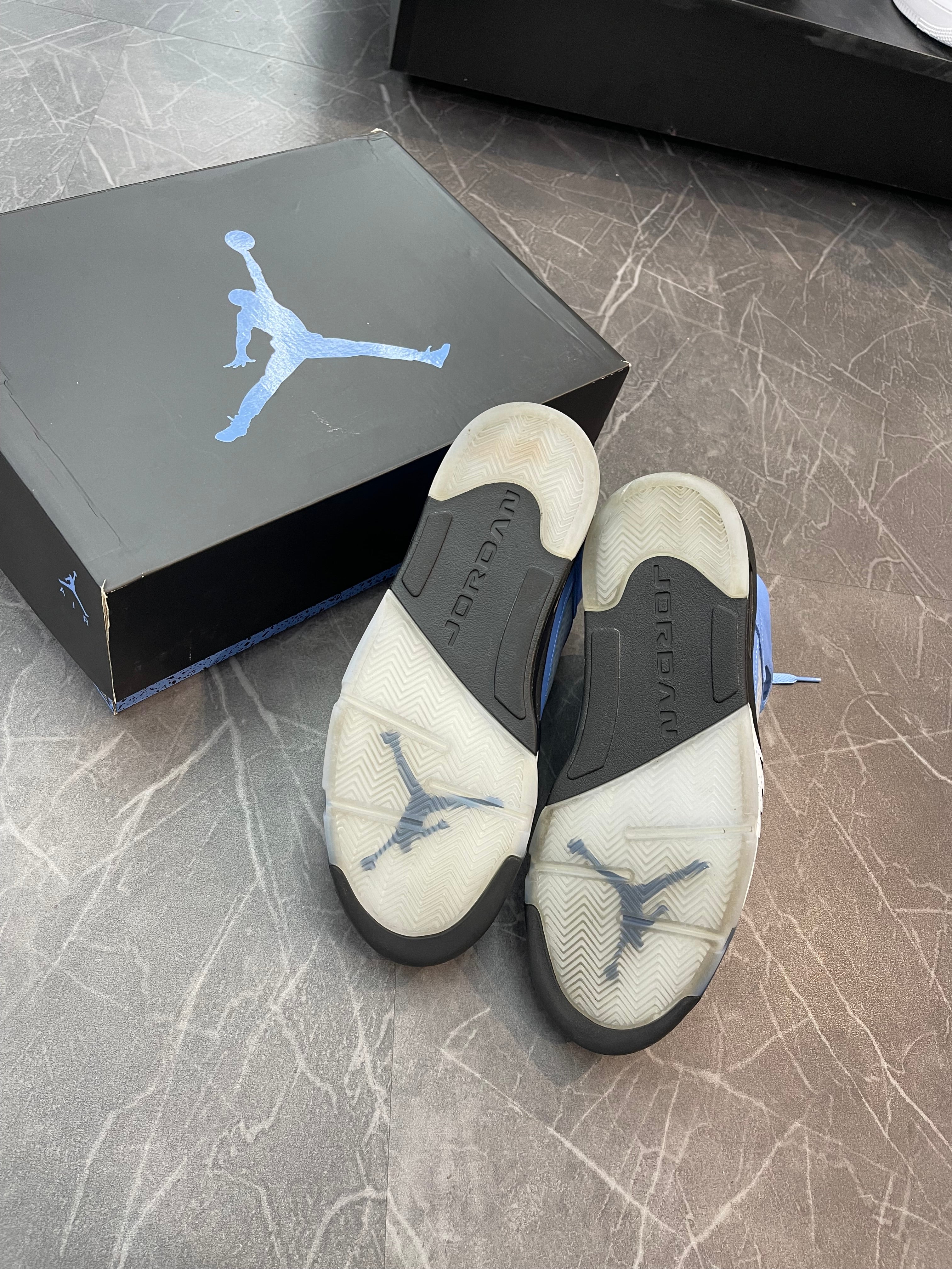 Jordan 5 “UNC”