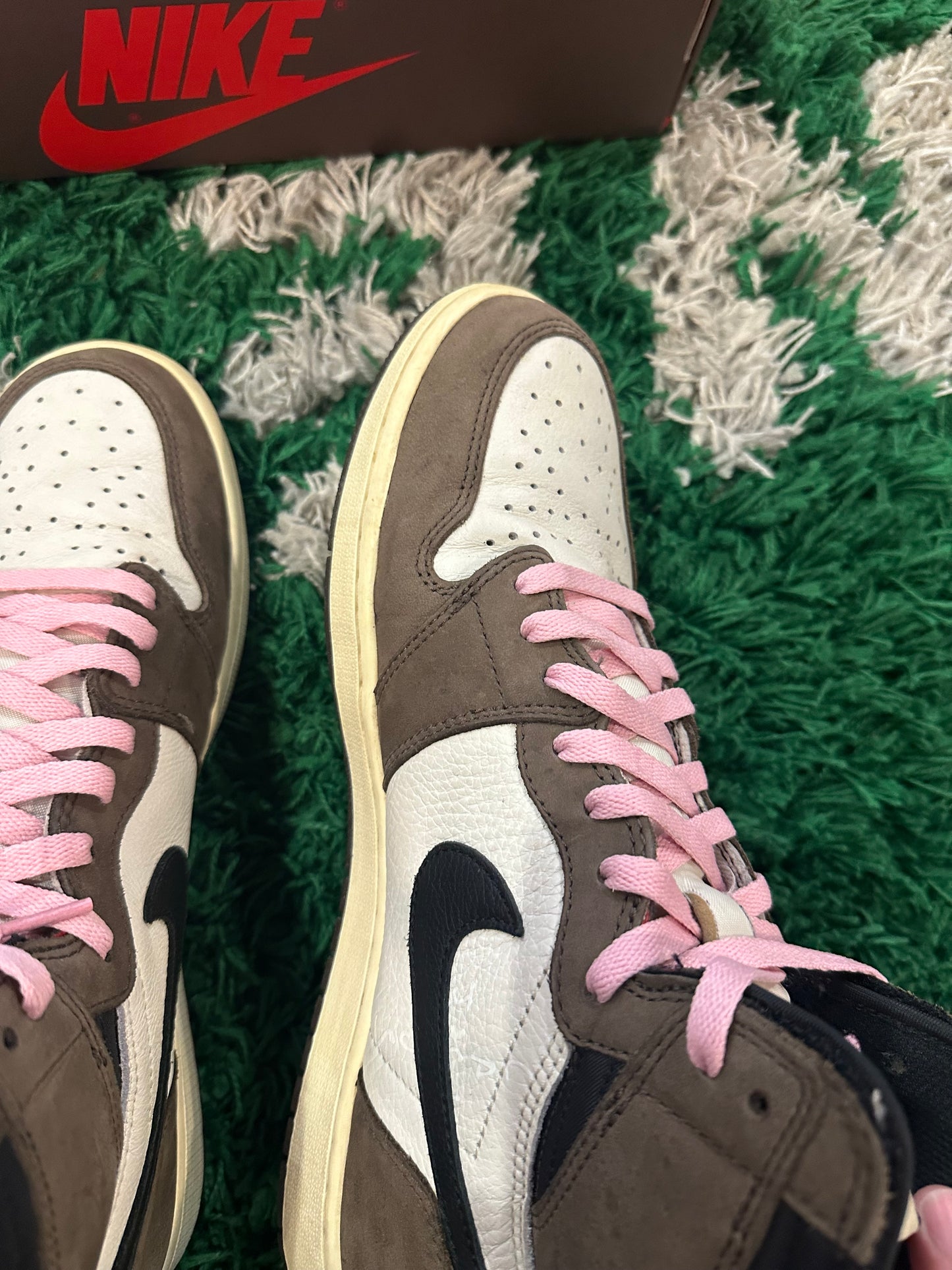 Jordan 1 Travis Scott High “Mocha”