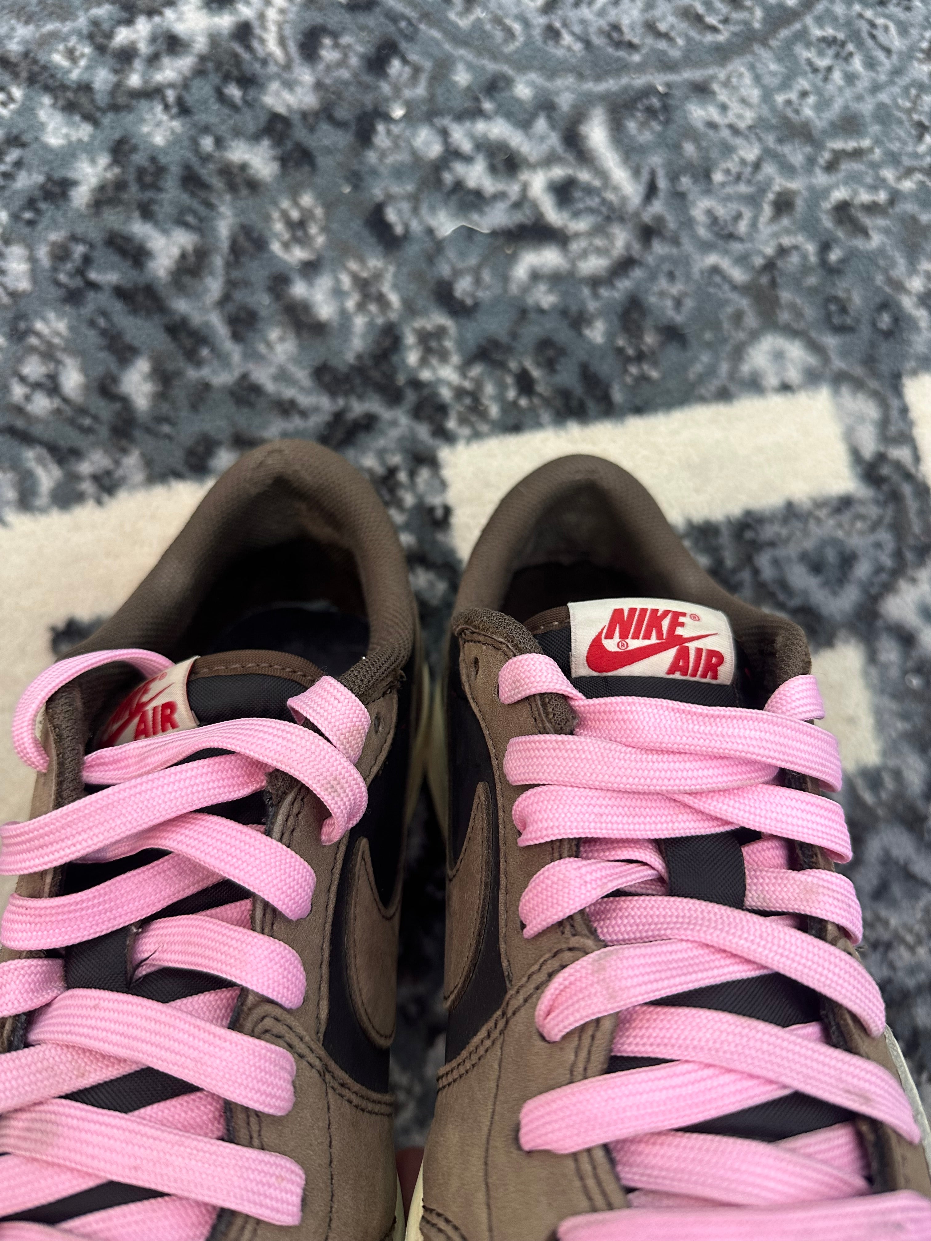 Jordan 1 Low Travis Scott “Mocha”