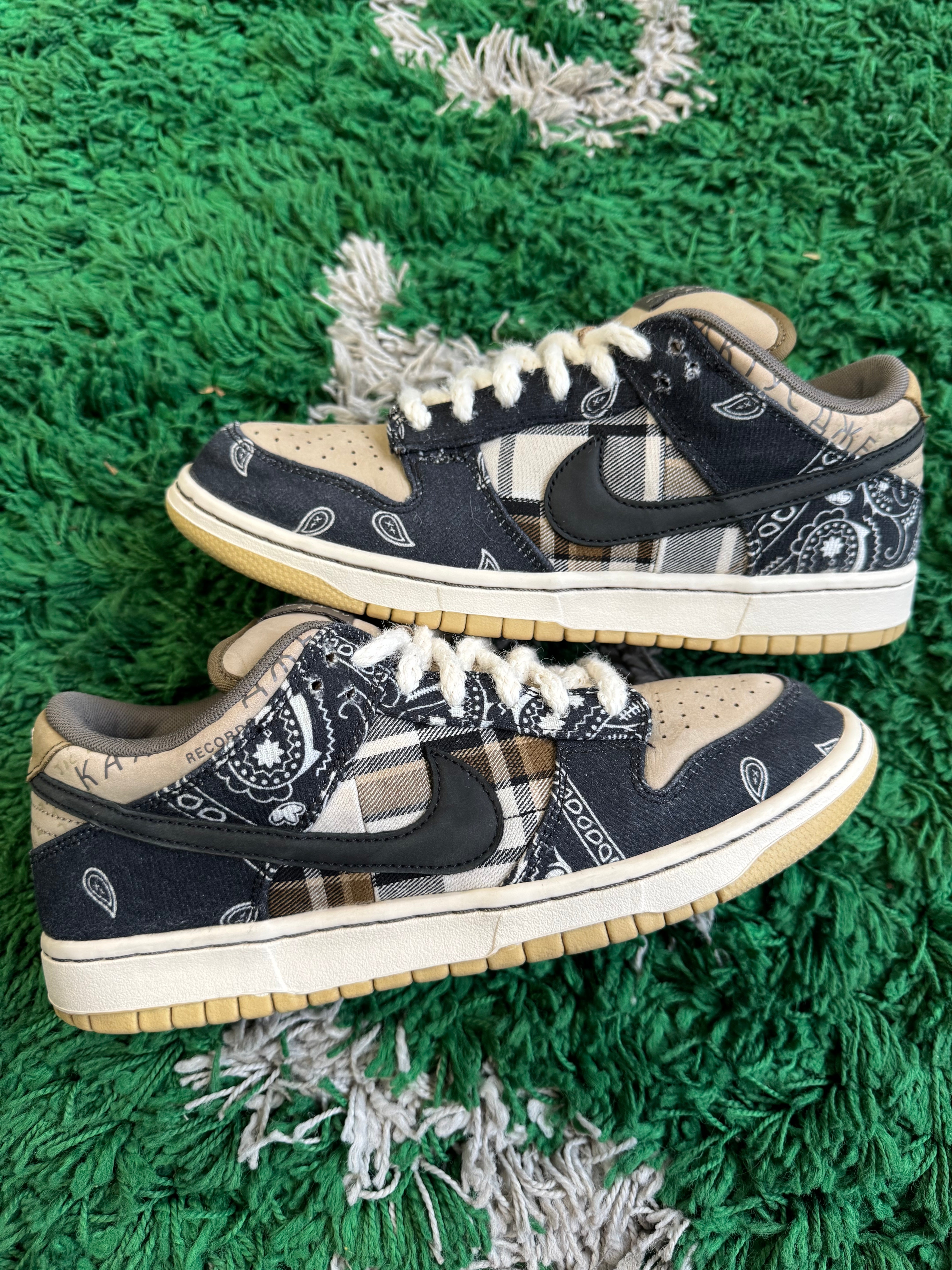 Nike Dunk Low SB “Travis Scott”
