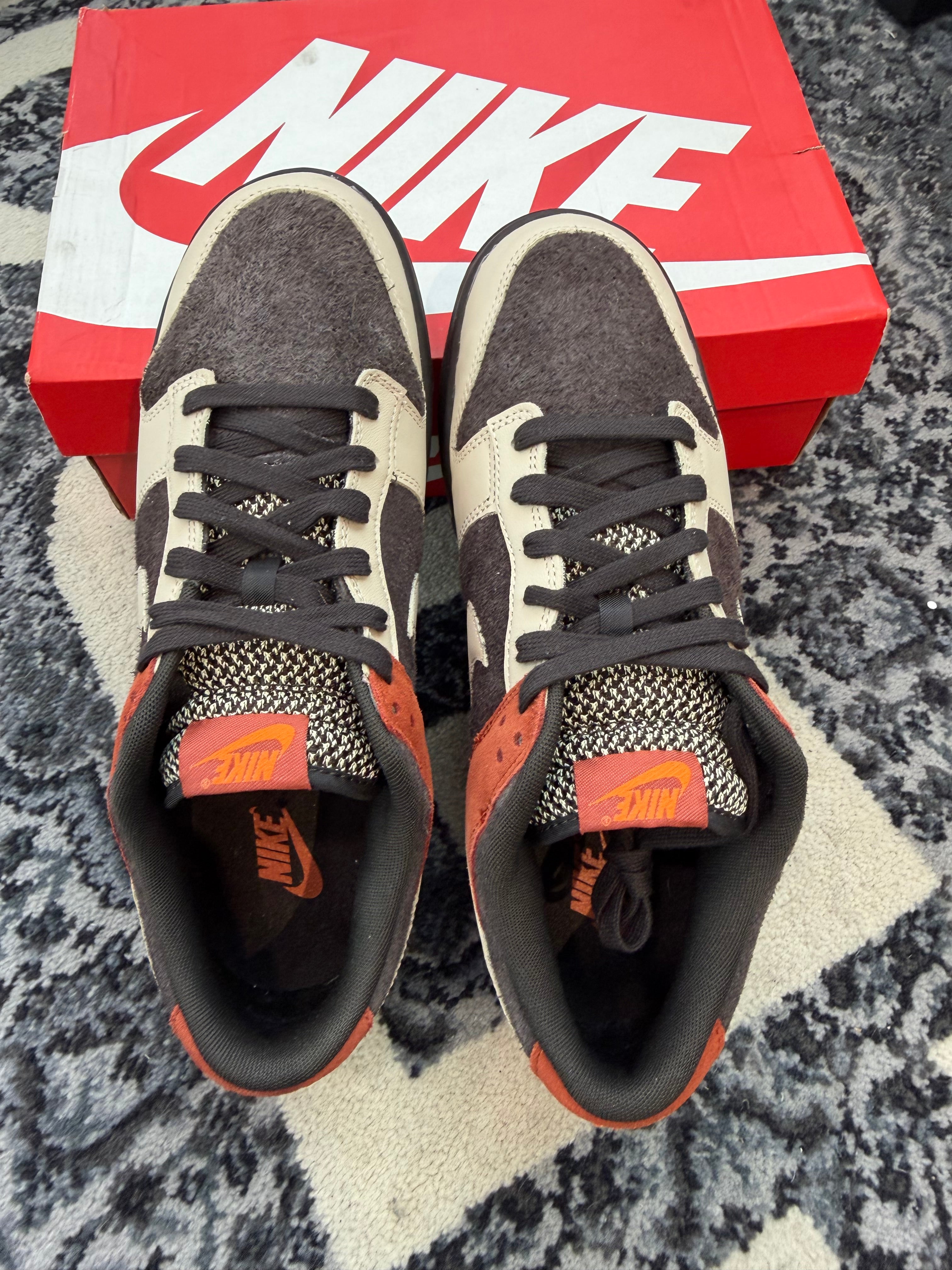 Nike Dunk Low “Red Panda”