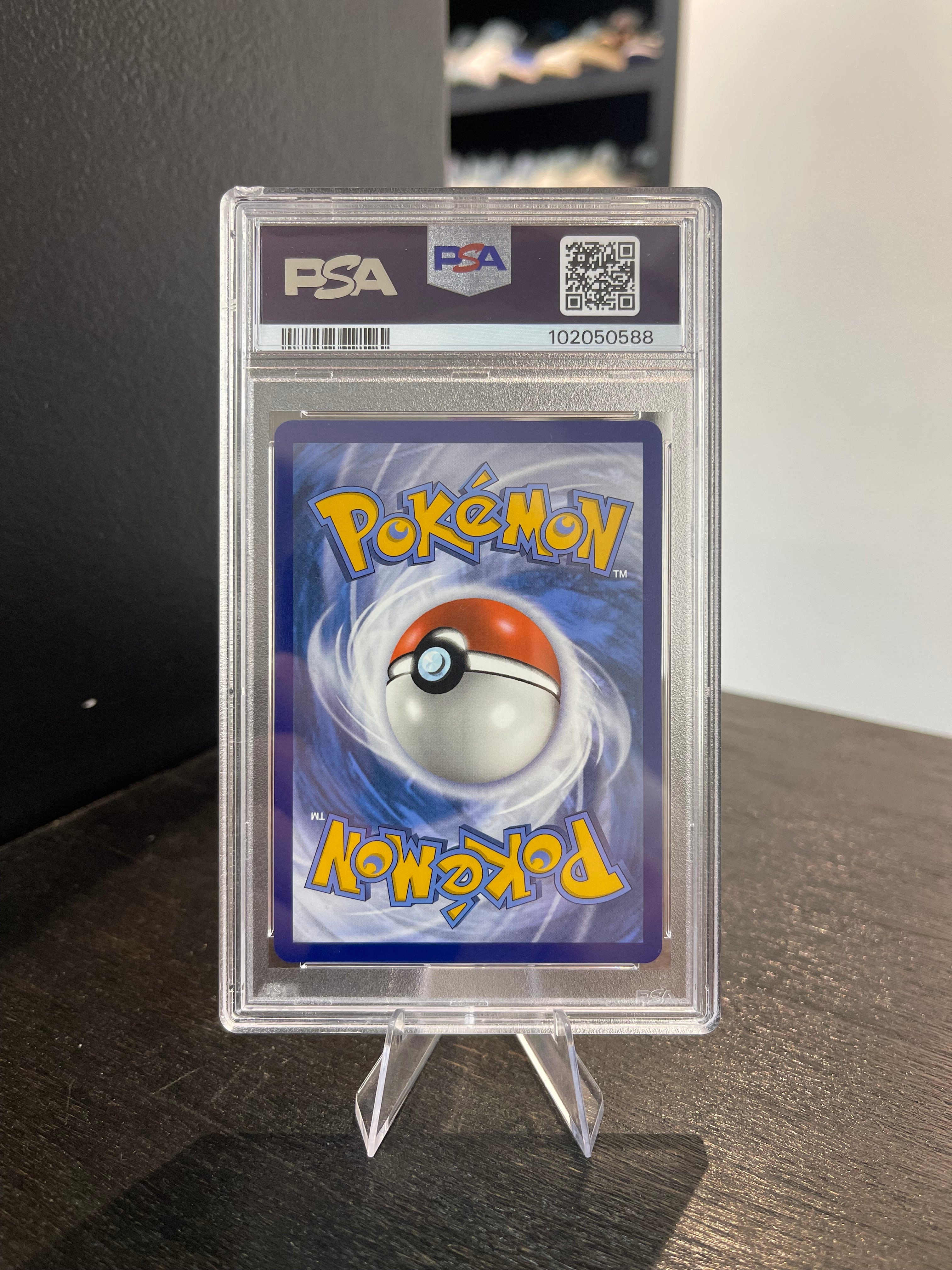Salamence VMAX #144 (PSA 10)
