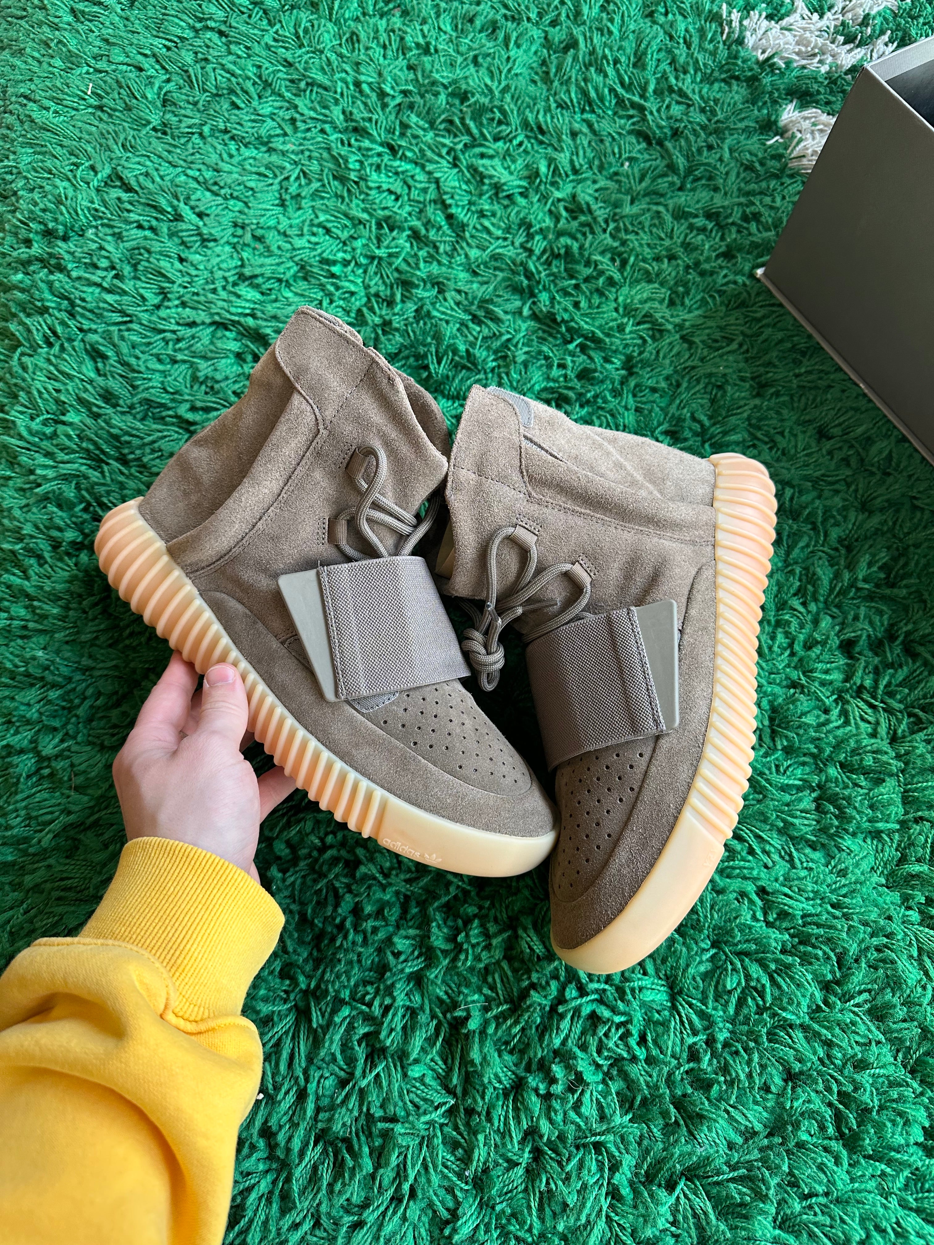 Yeezy Boost 750 “Chocolate”