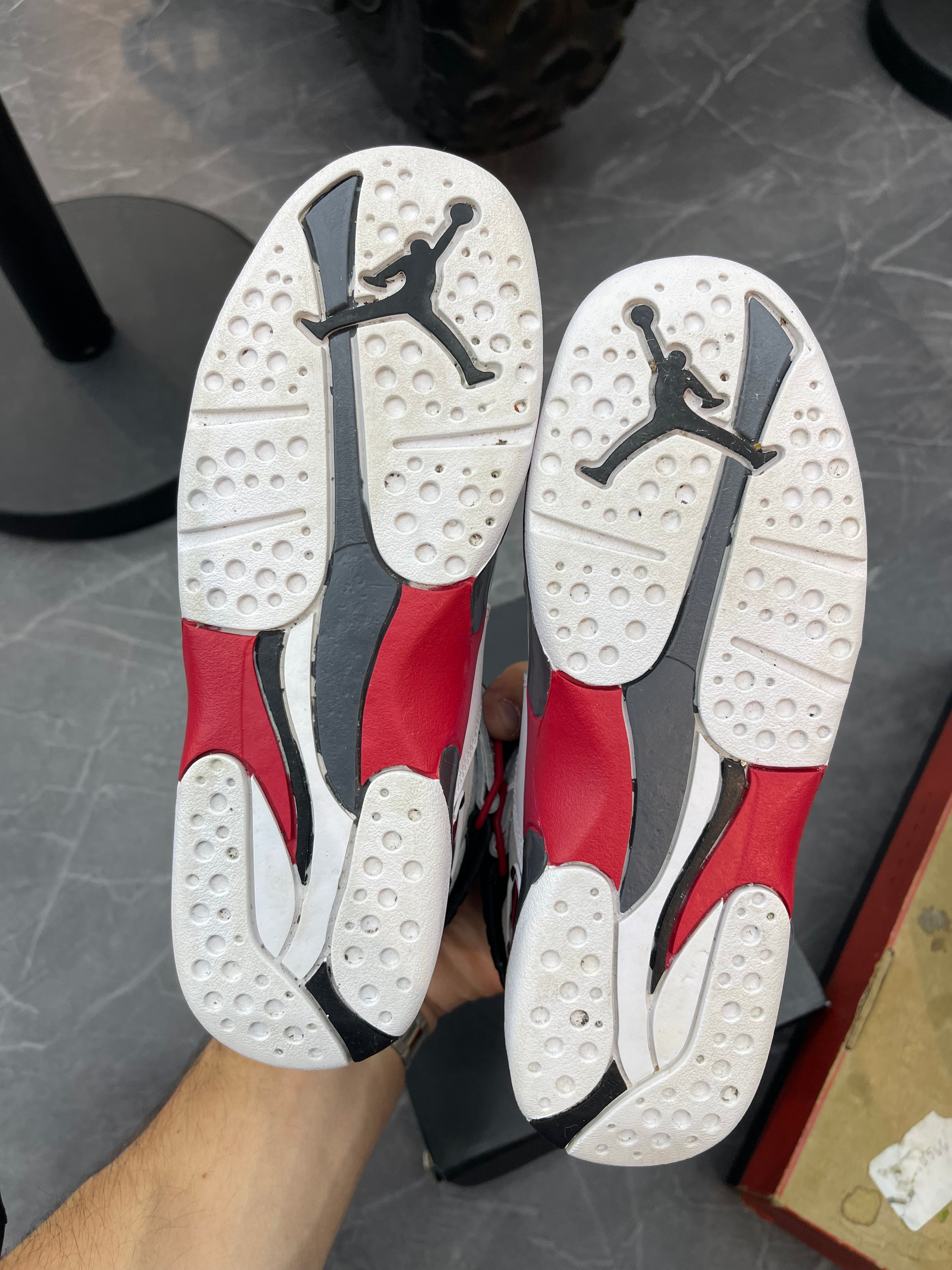 Jordan 8 “White True Red”