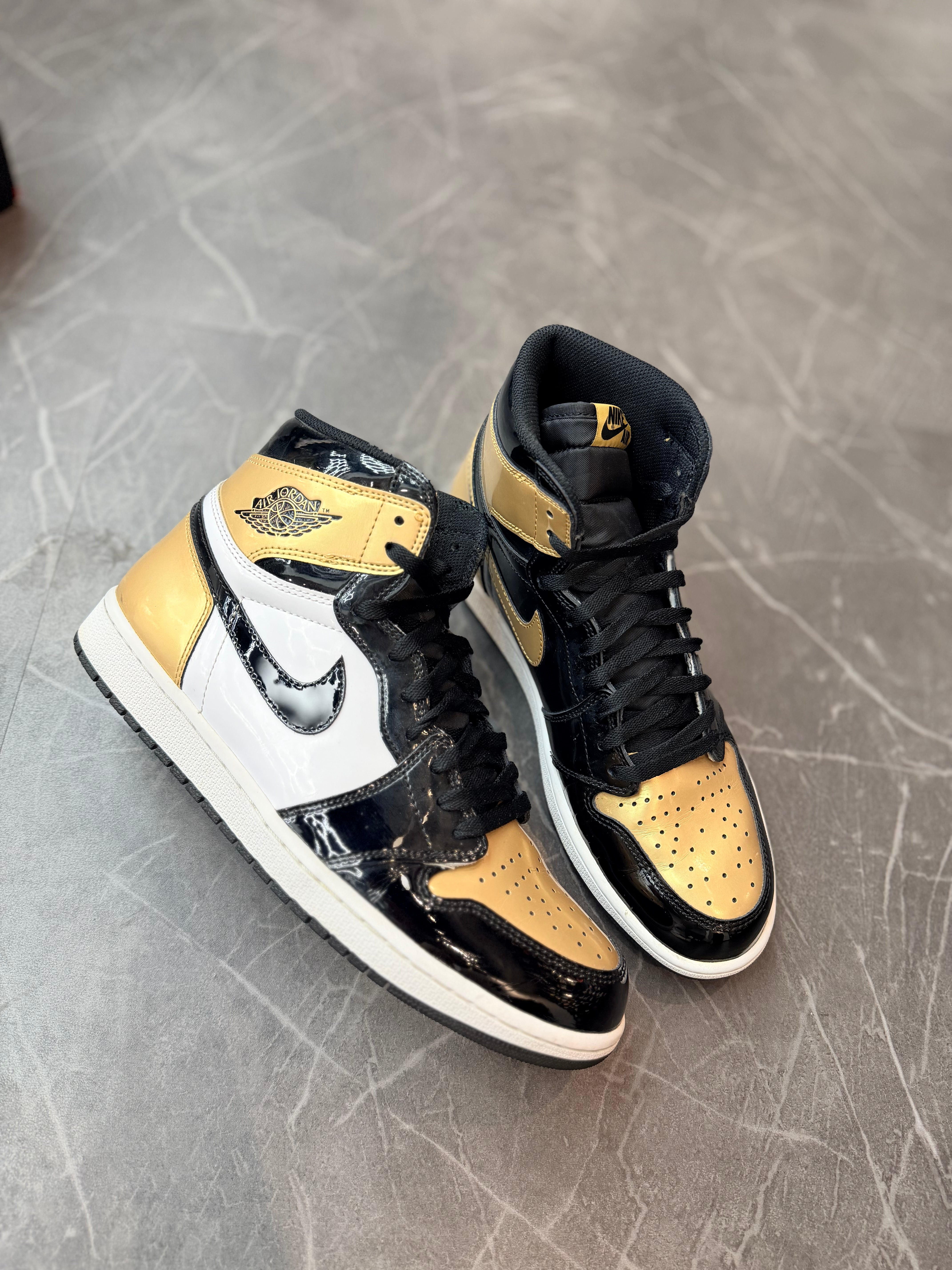 Jordan 1 High “Patent Gold Toe”