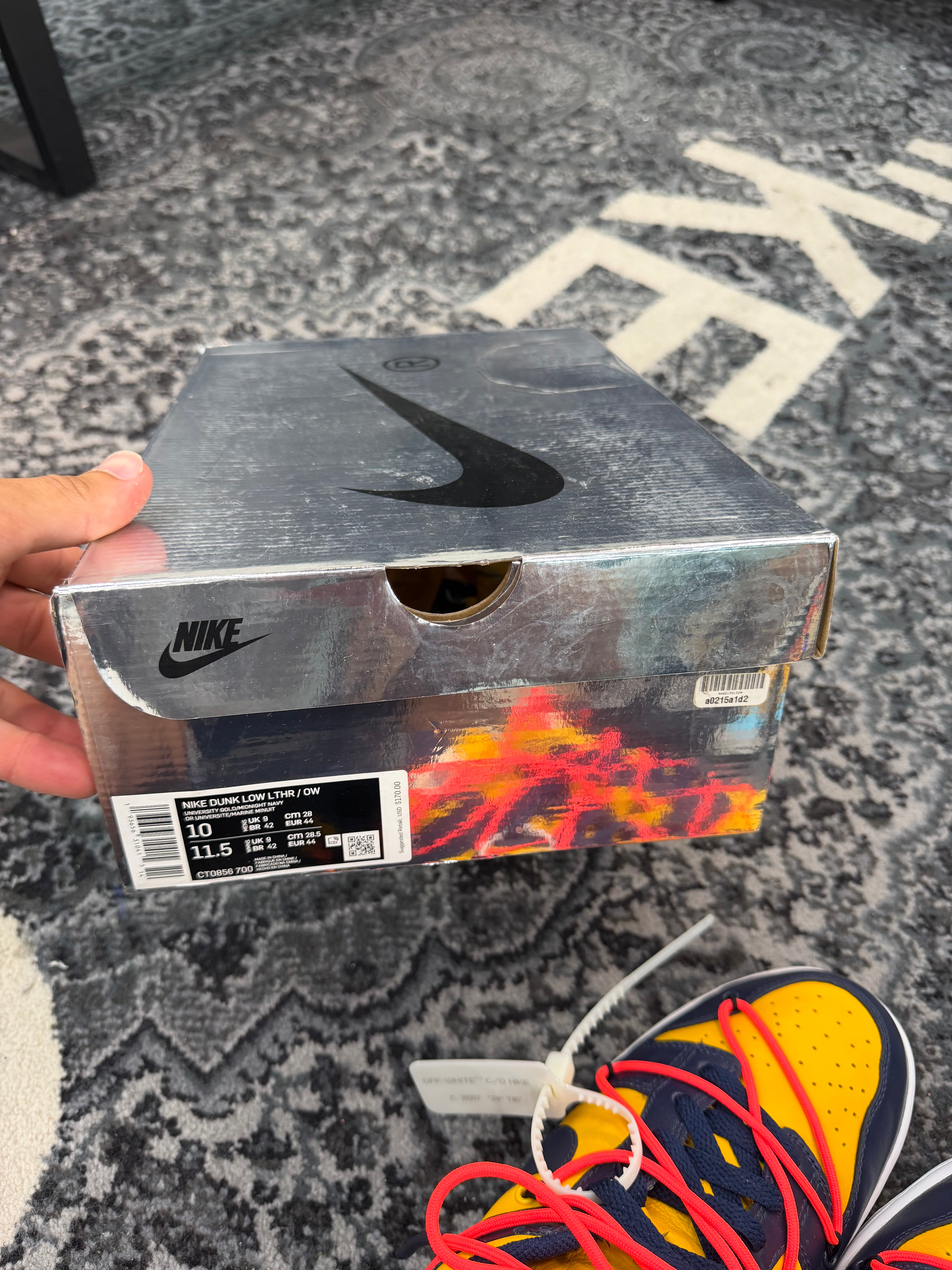 Nike Dunk Low x Off White “University Gold”