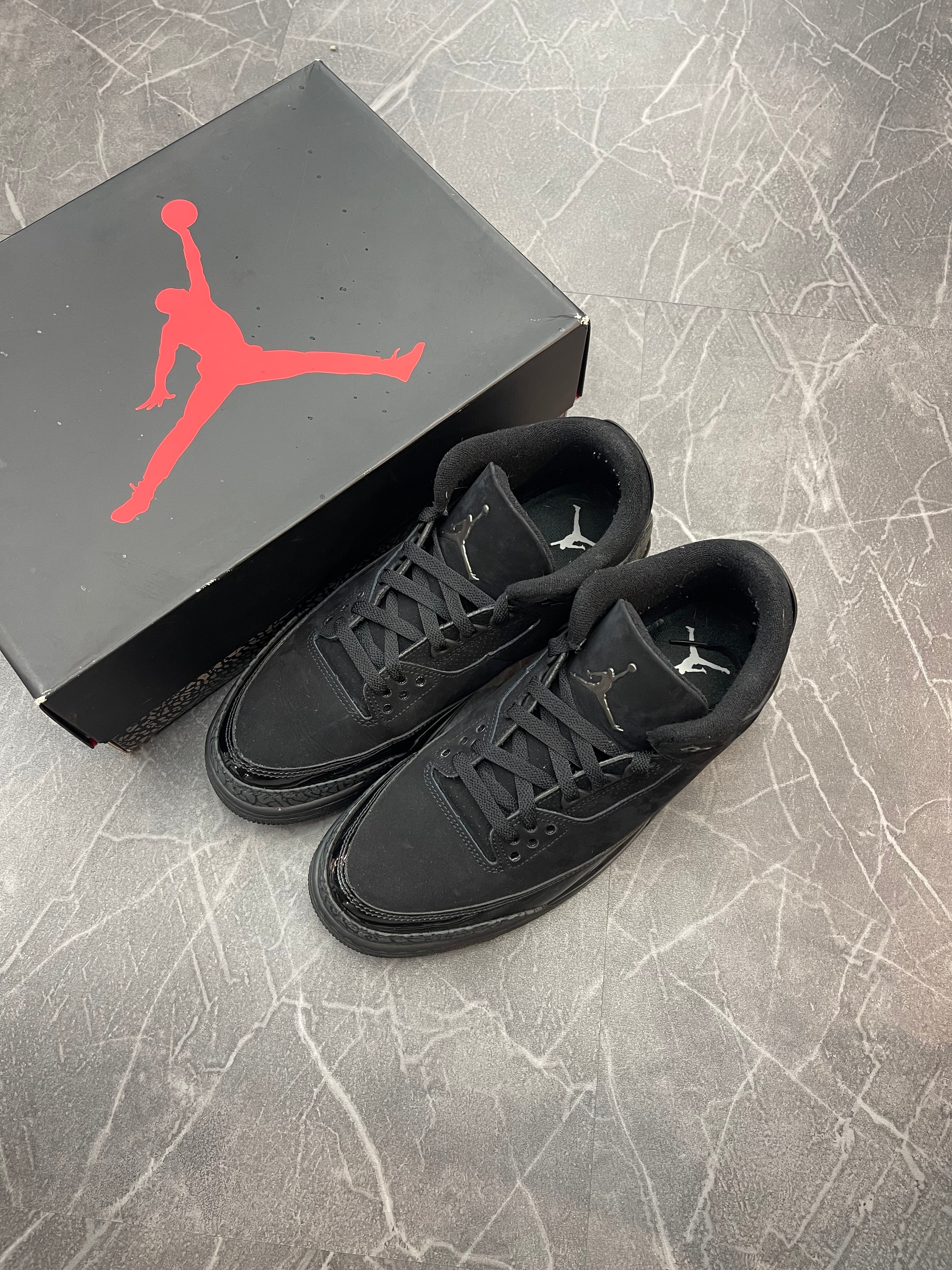 Jordan 3 “Black Cat”