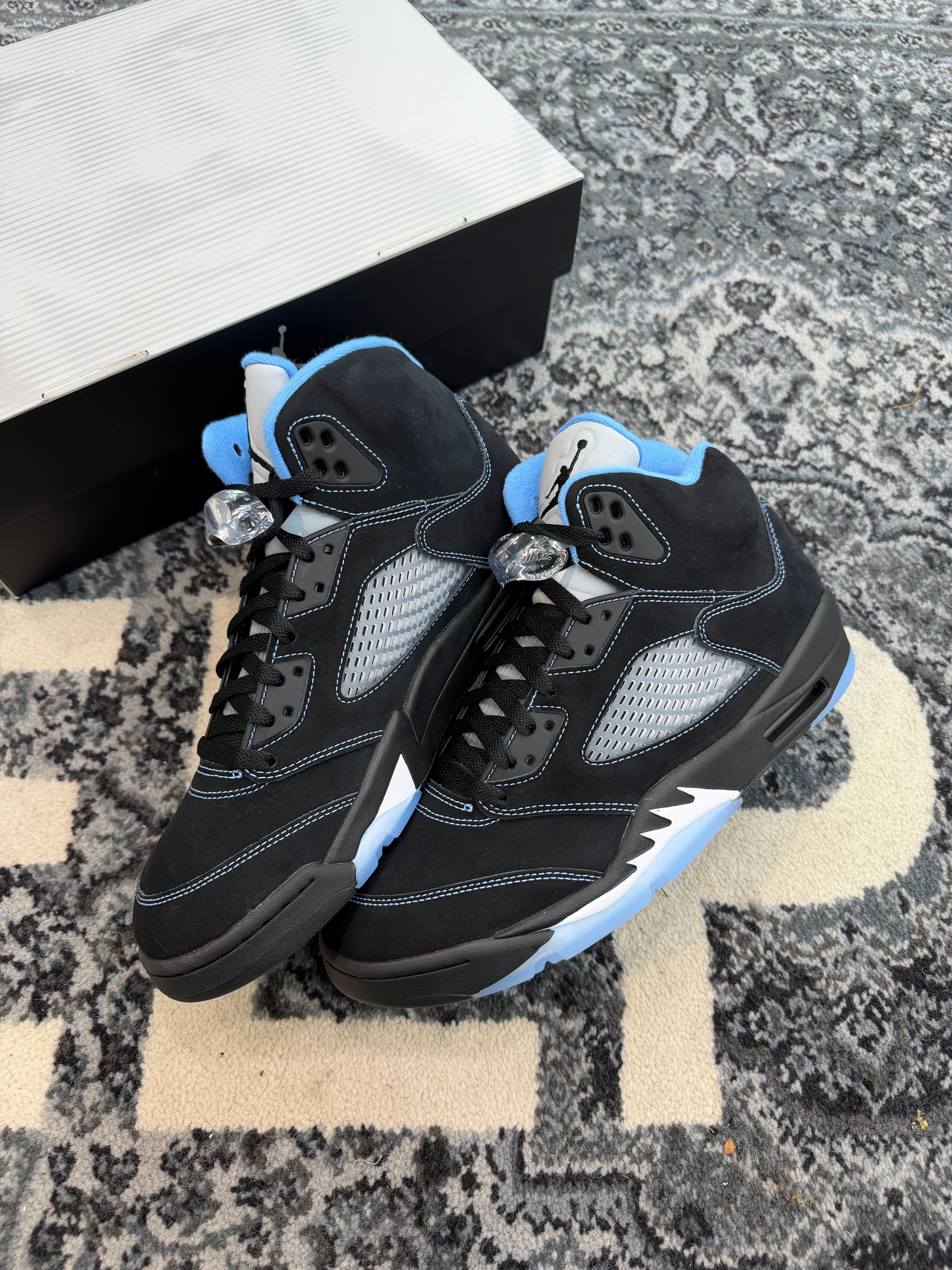 Jordan 5 “University Blue” (2026)