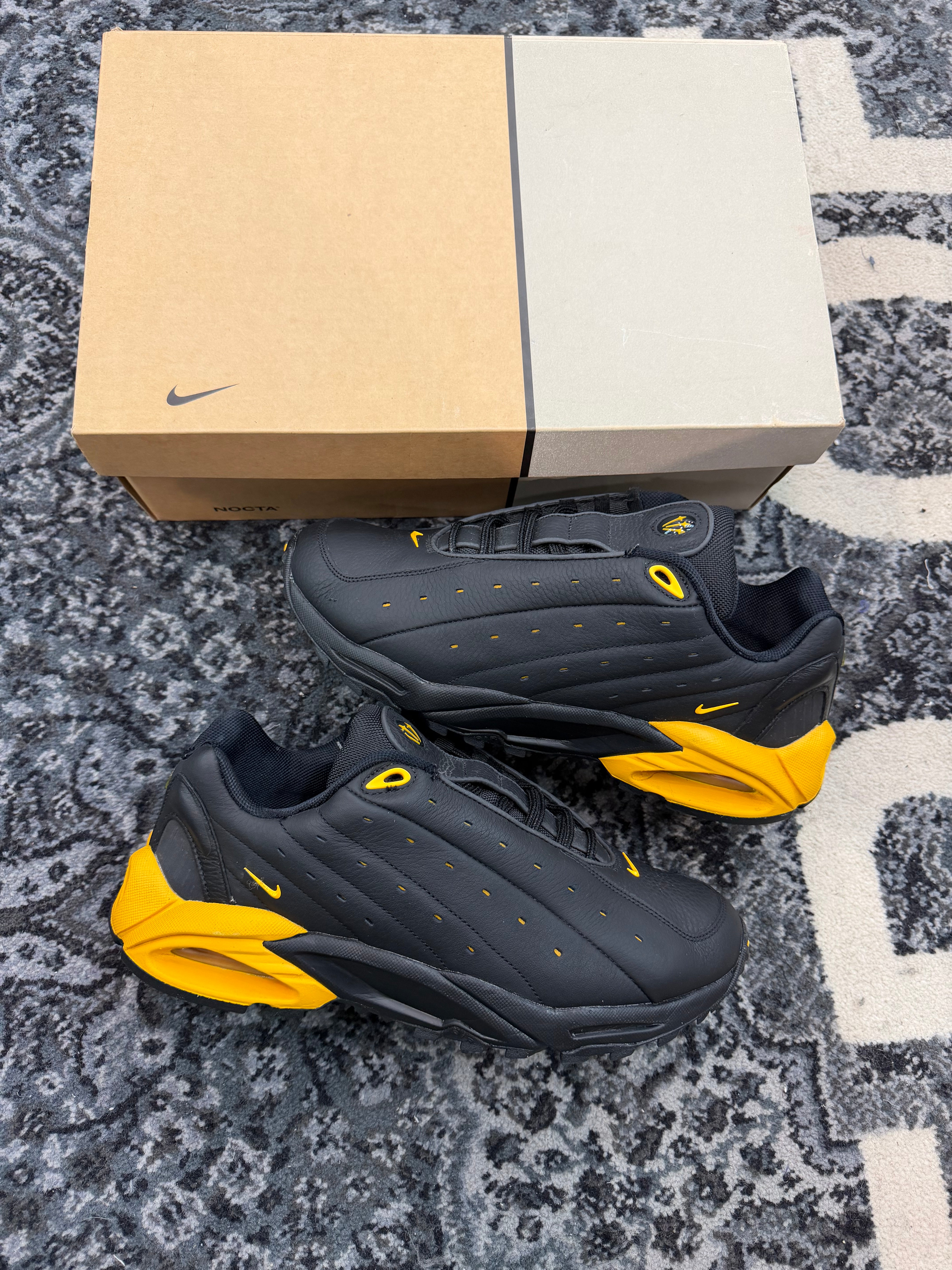 Nike Hot Step Air Terra Drake Nocta “Black Yellow”