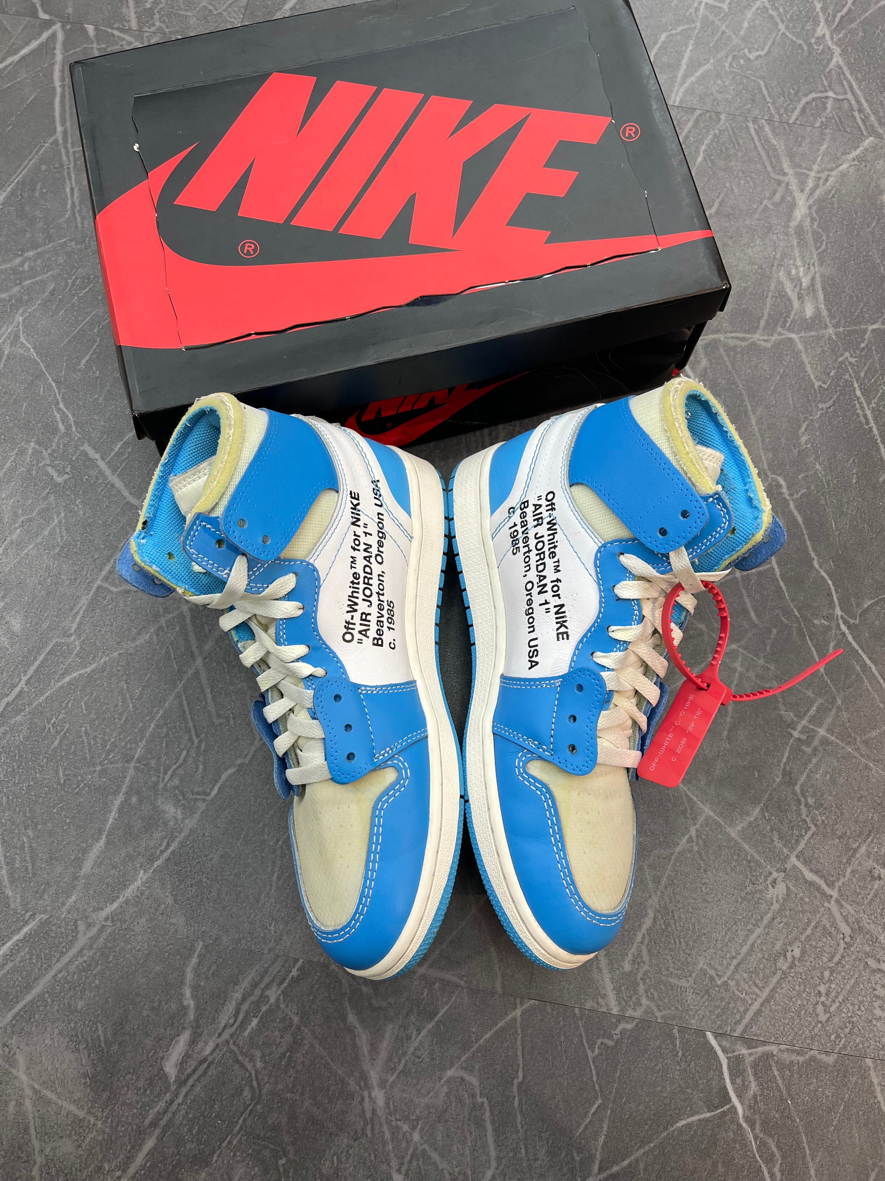 Jordan 1 High X Off White “UNC”