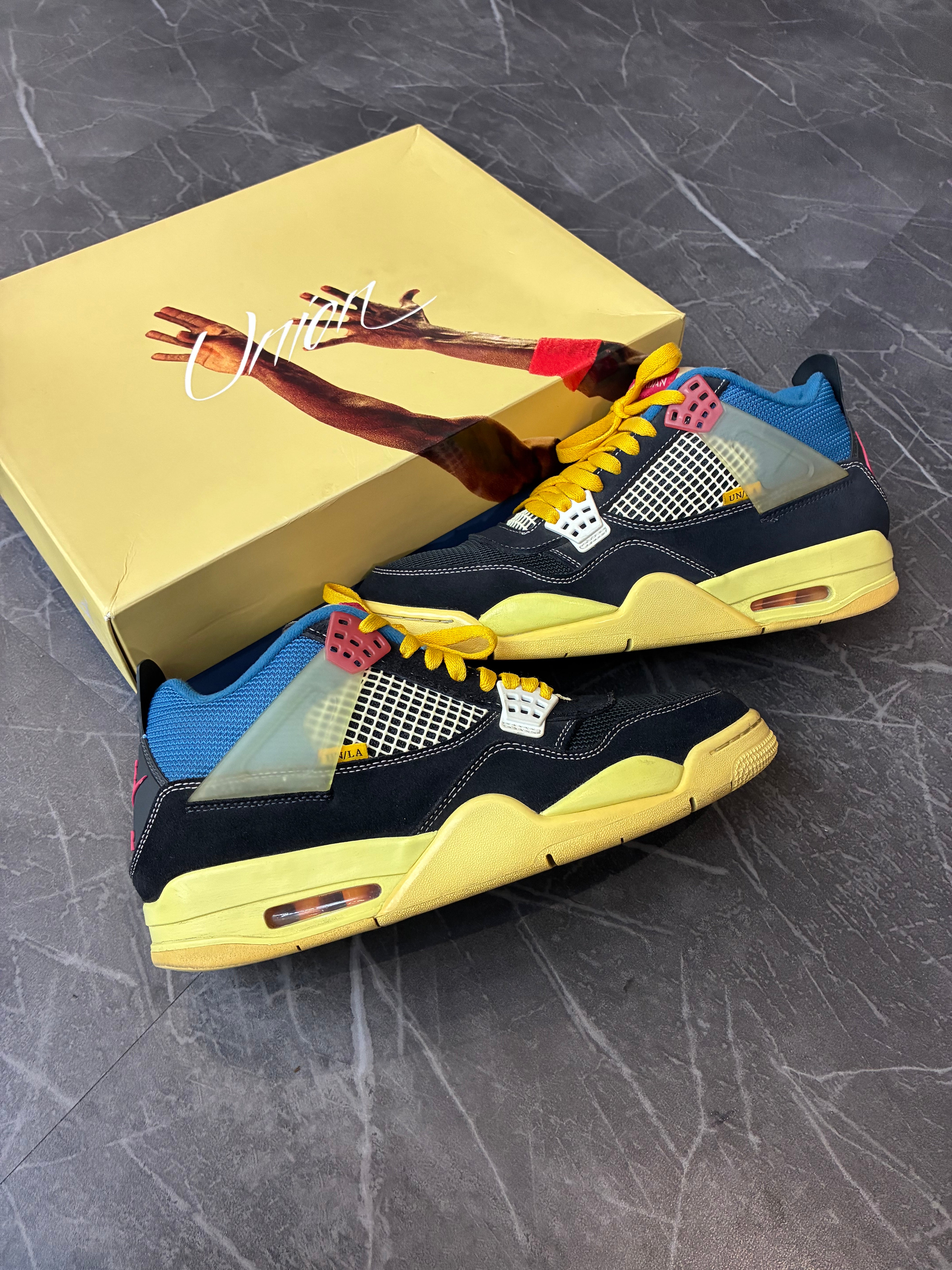 Jordan 4 “Union Off Noir”
