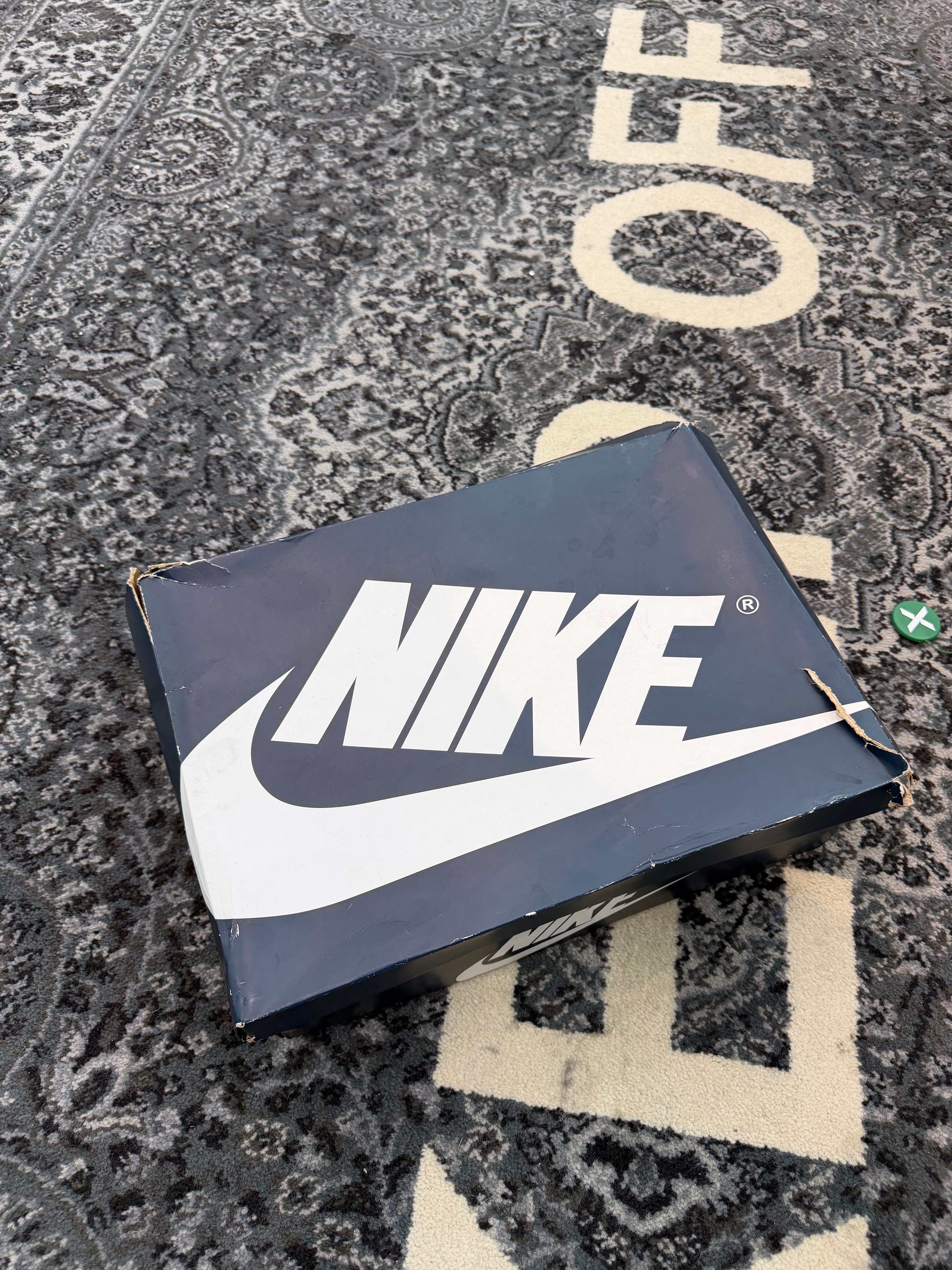 Jordan 1 High “Midnight Navy”