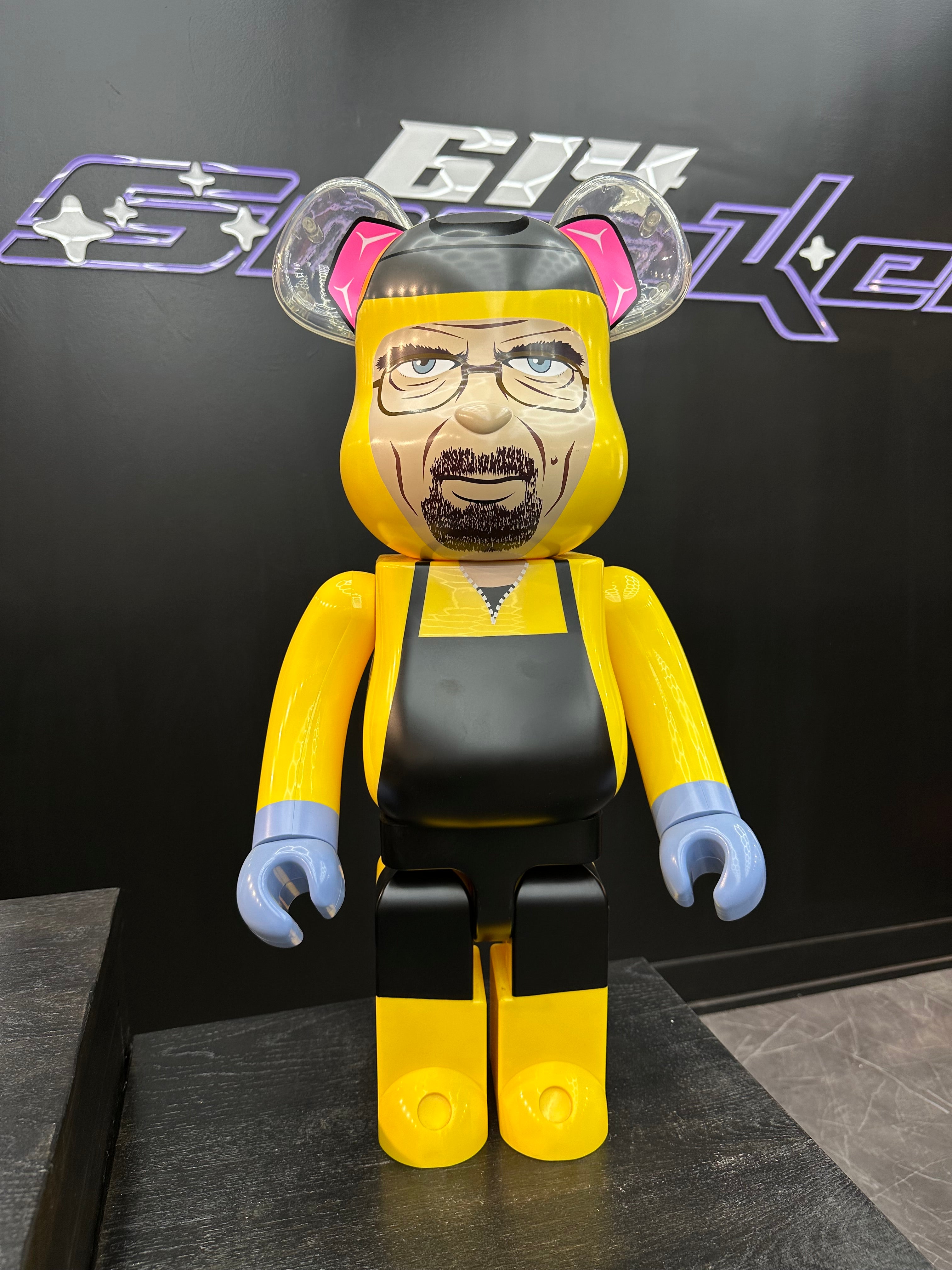 BearBrick 1000% “Breaking Bad Walter White”