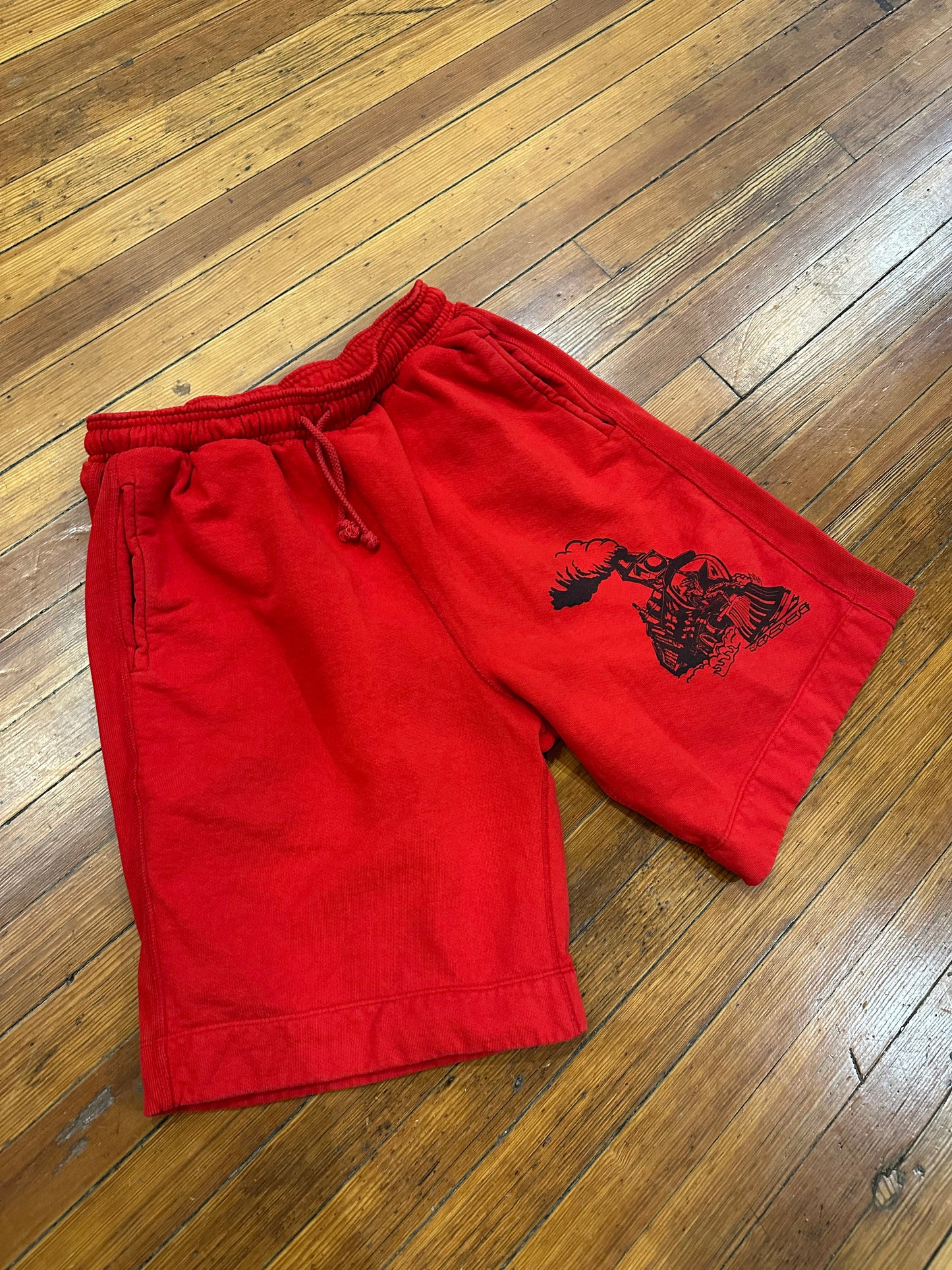Warren Lotas Shorts “Red Train”