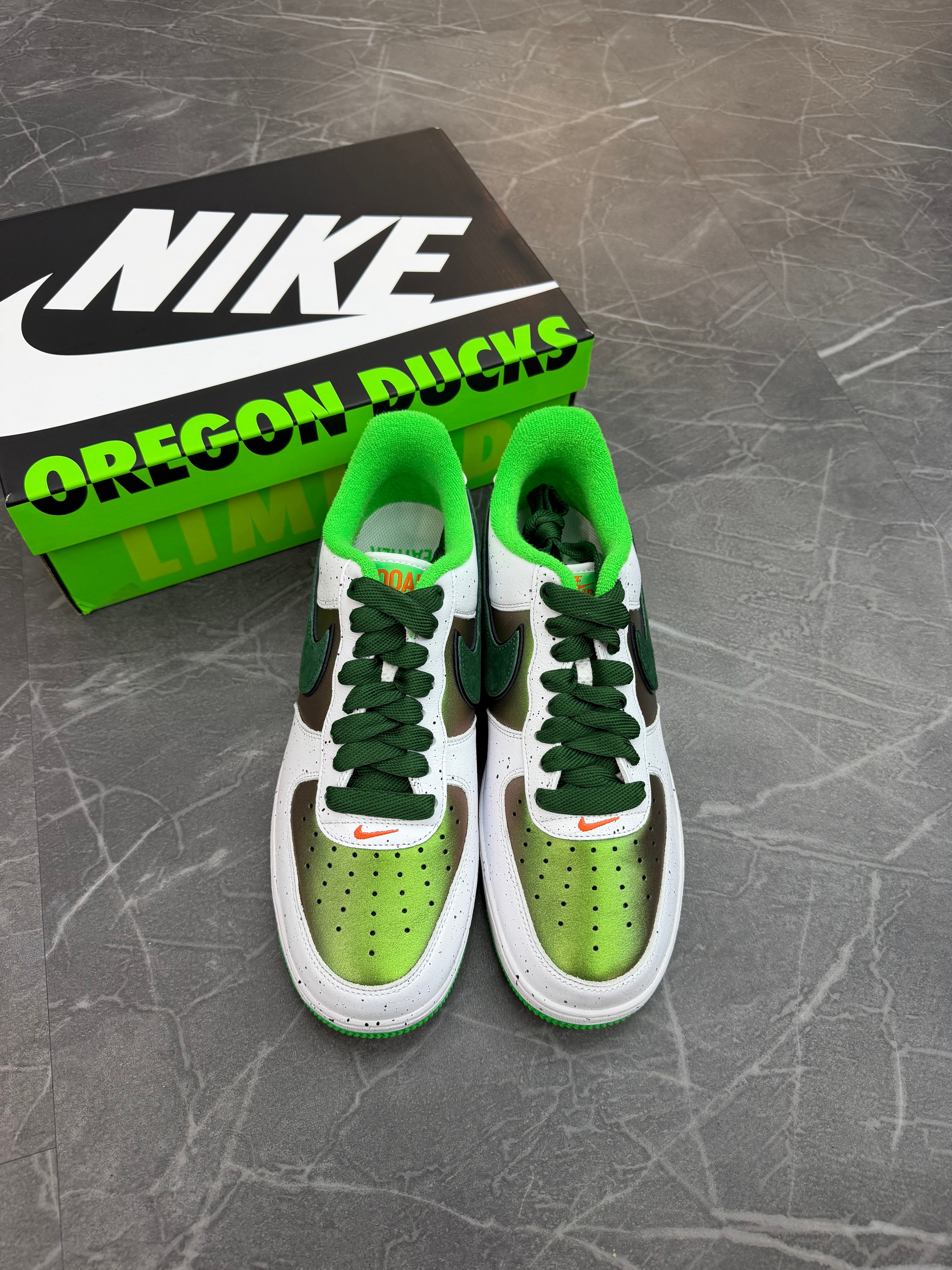Nike Air Force 1 x Oregon “Egg or Duck”
