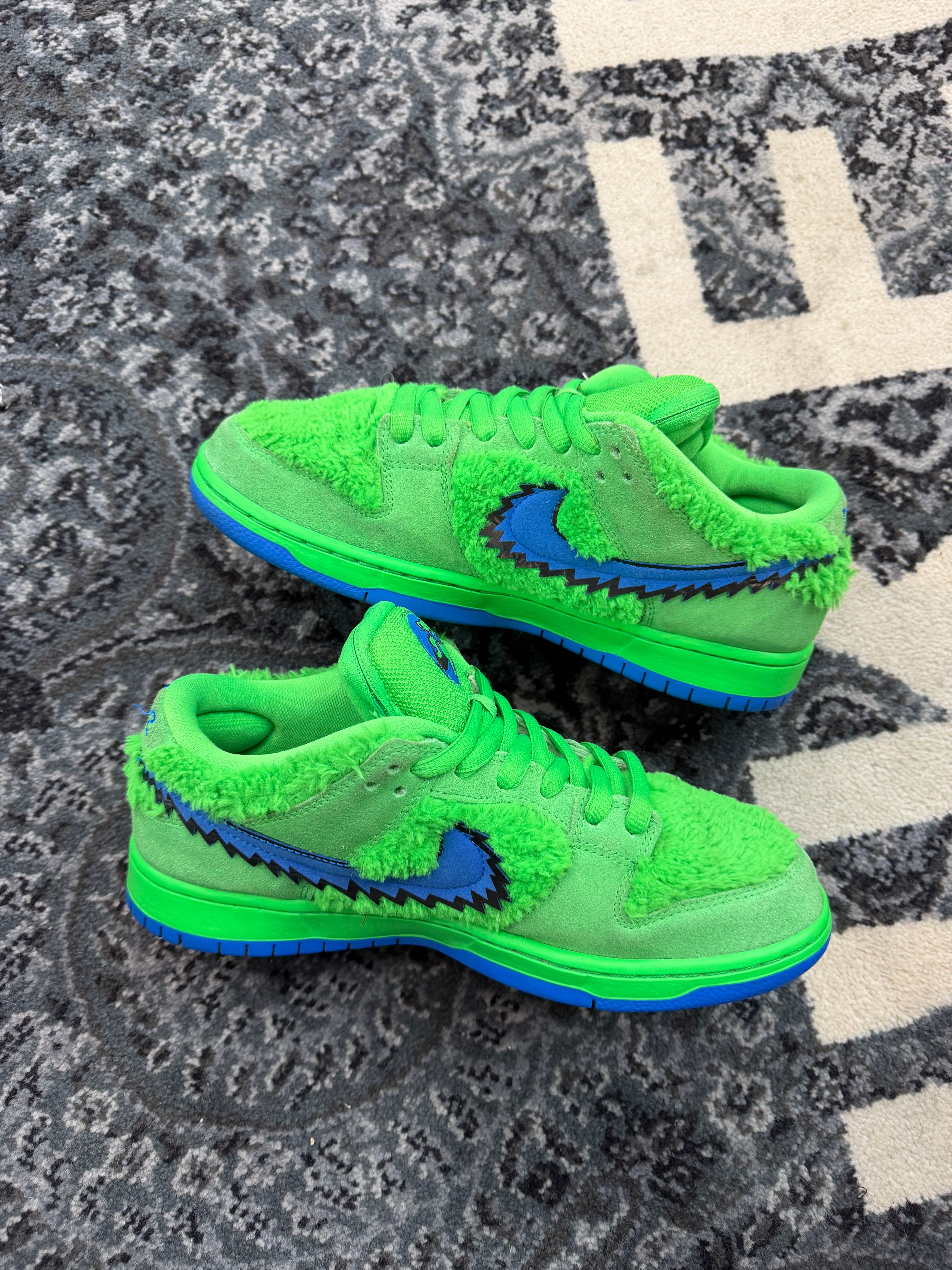 Nike SB Dunk Low Grateful Dead “Green”