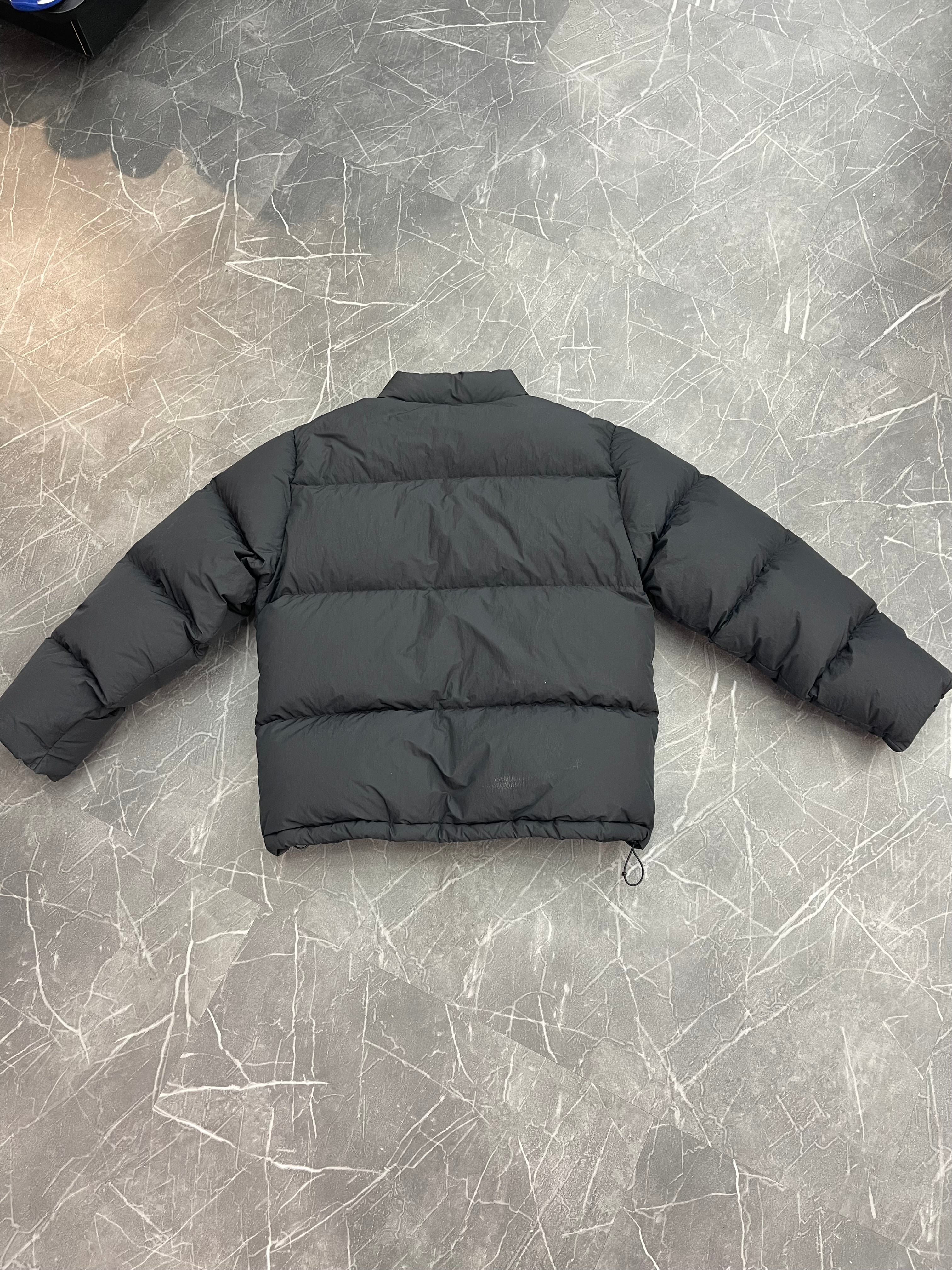 Stussy Nylon Down Puffer “Black”