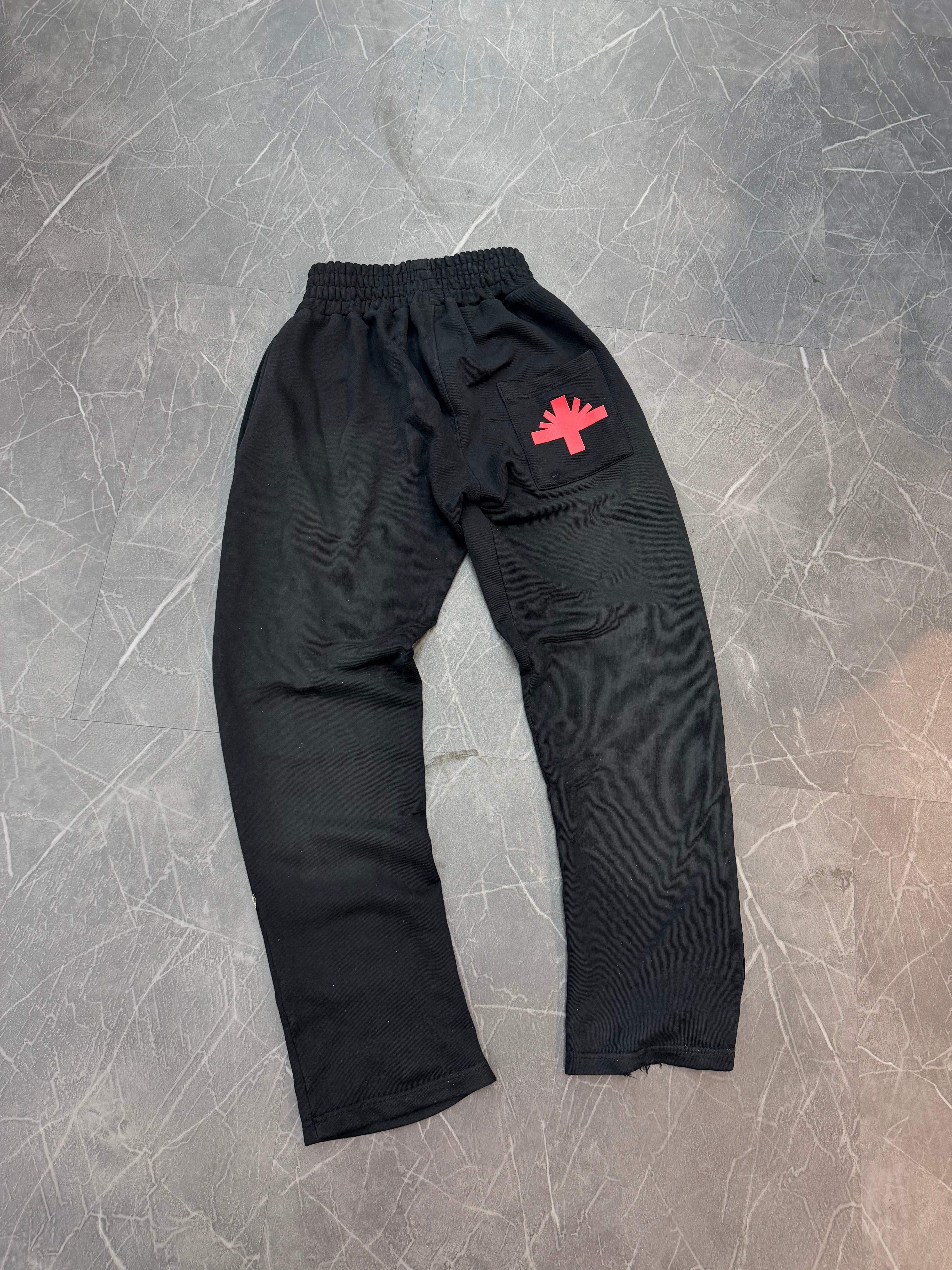 Vertabrae Sweatpants “Black/Red”