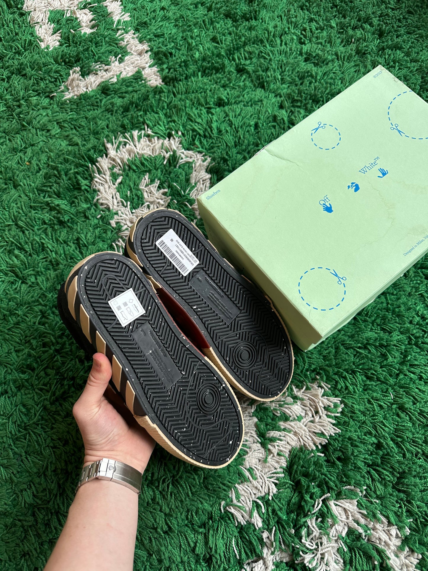Off-White Vulc Low “Black / Beige”