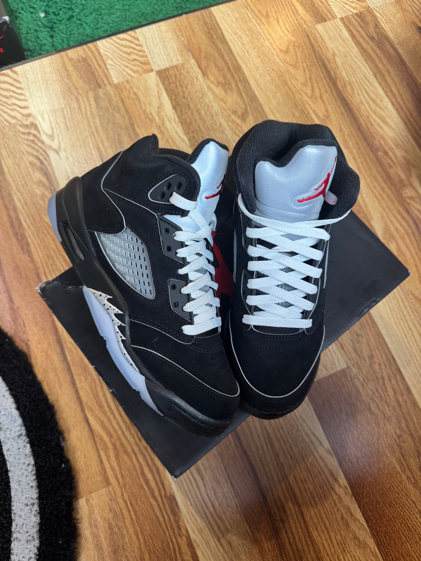 Jordan 5 Black Metallic Reimagined (GS)